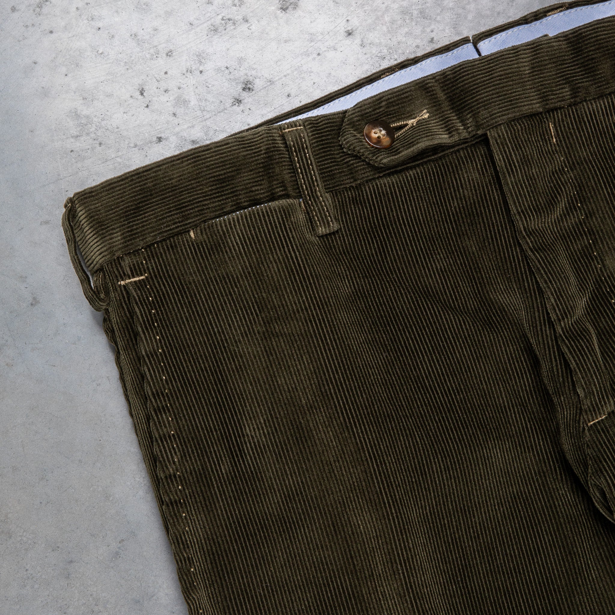 Rota Sport Medium Rise Slim Fit Corduroy Oliva Scuro – Frans Boone