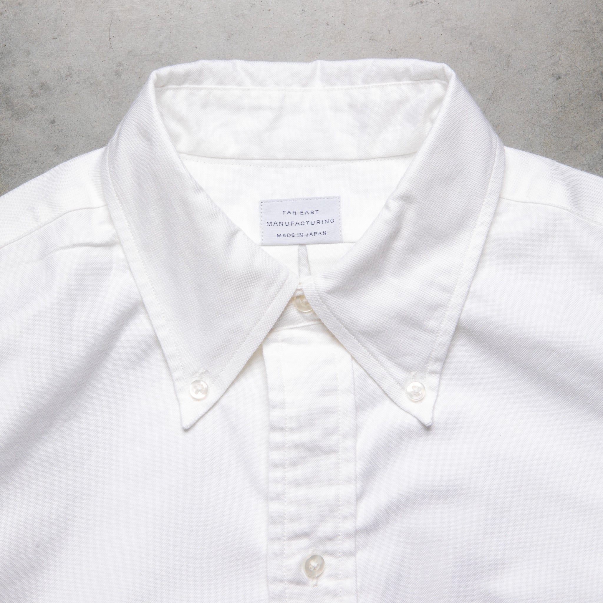新品 FAR EAST MANUFACTURING BD シャツ ホワイト far east manufacturing | oxford button-down shirt - white