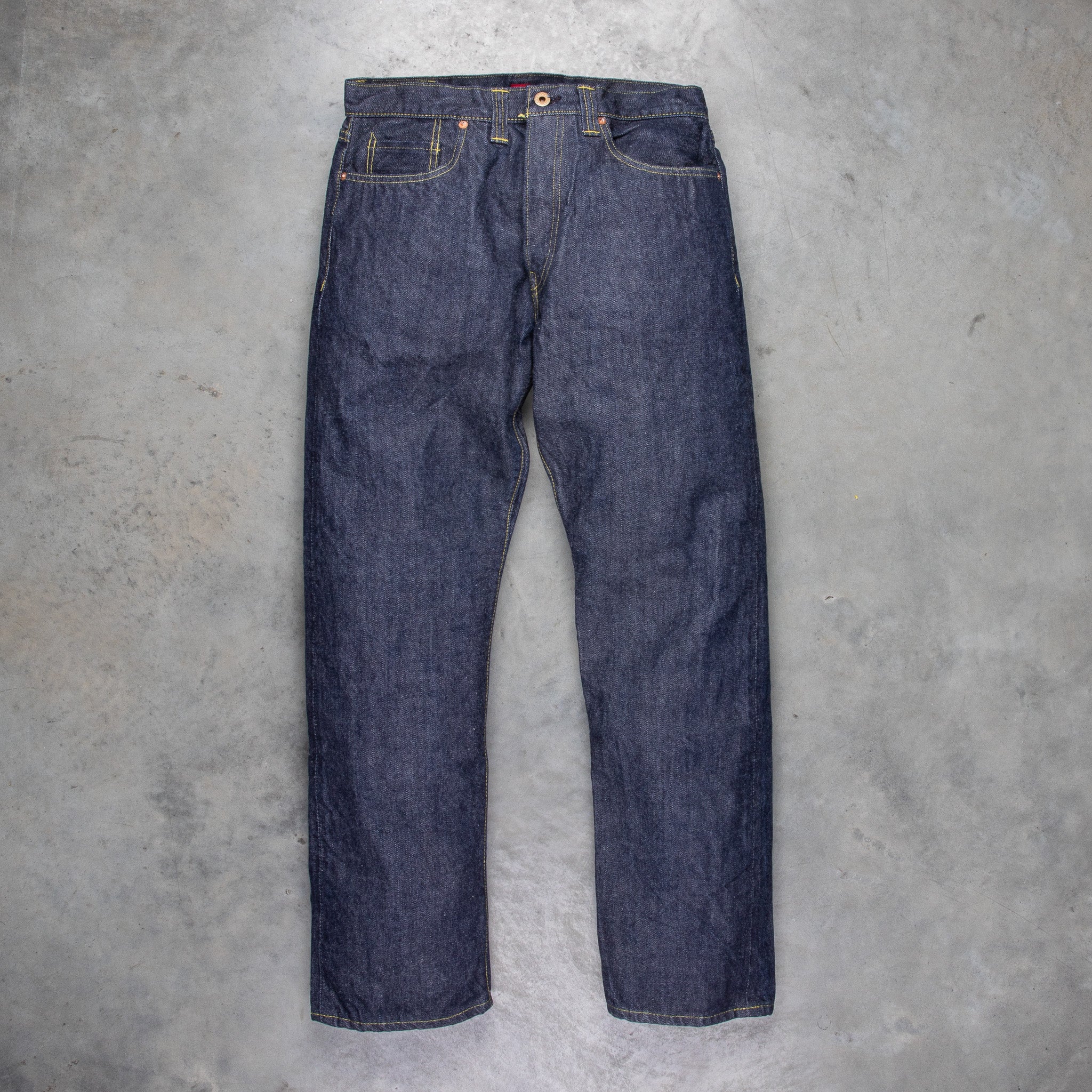 Resolute 714 – Frans Boone Store Resolute 714 – Frans Boone Store