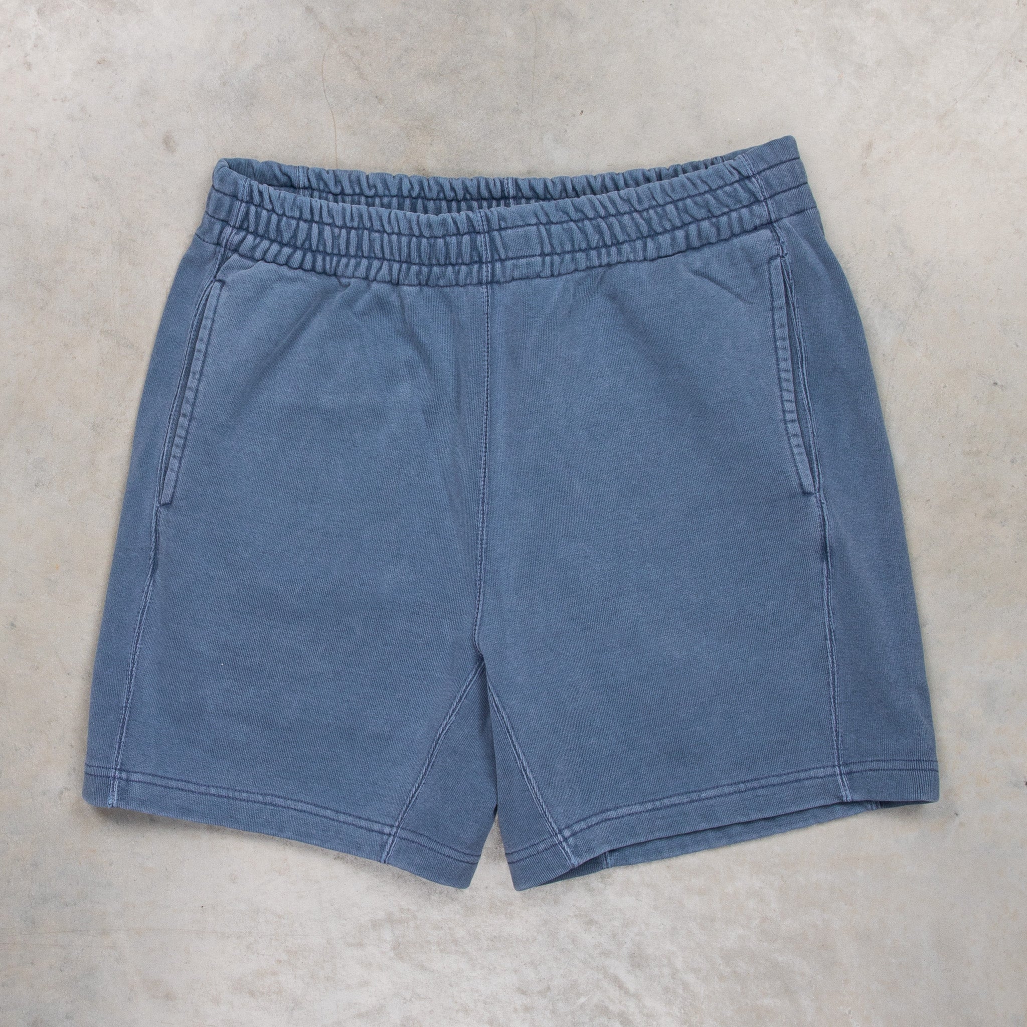 アパルトモンREMI RELIEFレミレリーフSWEAT SHORT PANTS REMI RELIEF（レミ レリーフ） RN3036SDQ スウェットショートパンツ