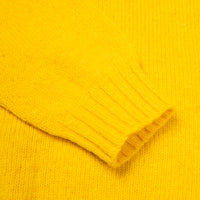 Laurence J. Smith Super Soft Seamless Crewneck Gorseflower