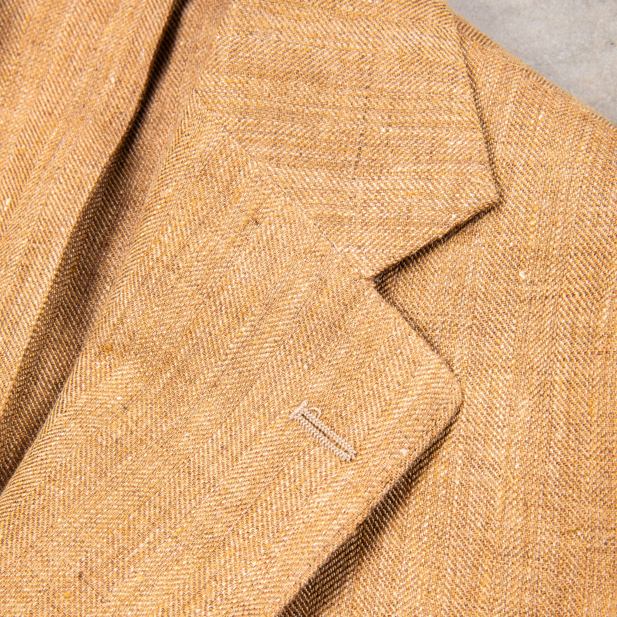 De Petrillo Coroglio Linen Jacket fine herringbone camel