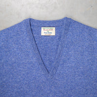 William Lockie Oxton Cashmere V-Neck Lapis