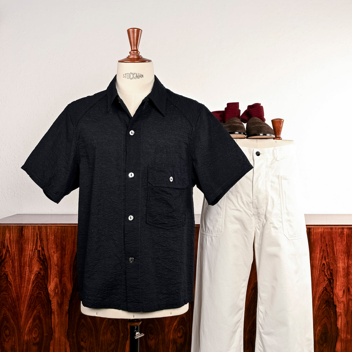 The Corona Utility Field Shirt S/S Seersucker Navy – Frans Boone Store