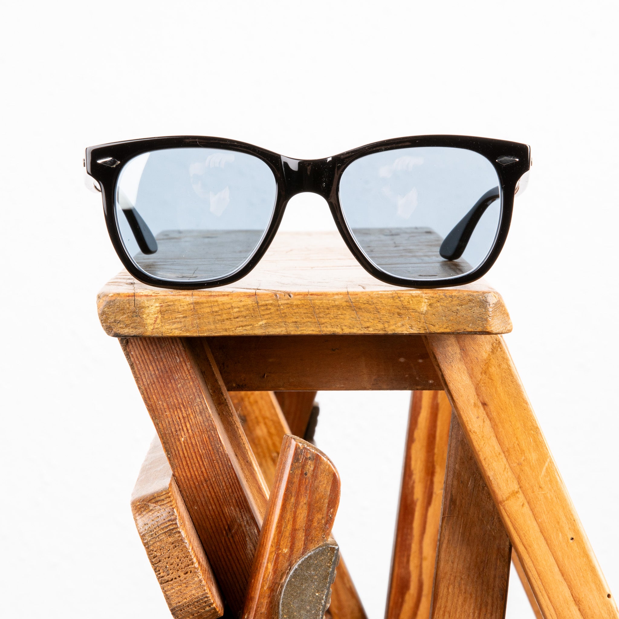 The Real McCoy's Geyser / Black Frame Sunglasses Blue