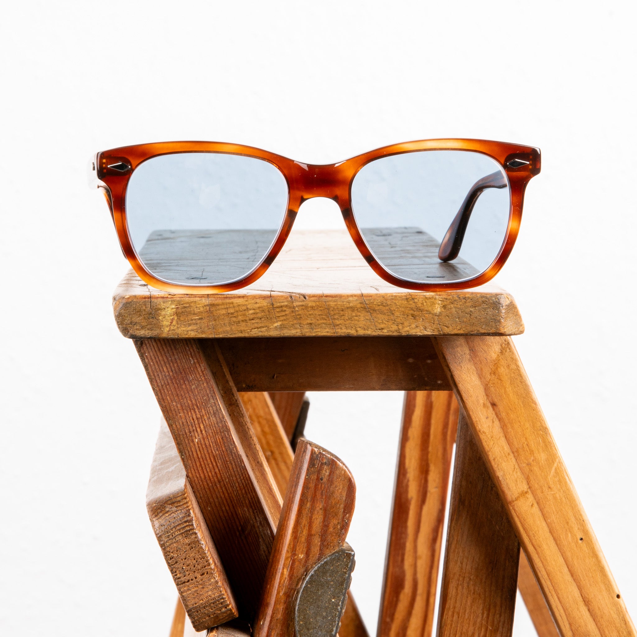 The Real McCoy&#39;s Geyser / Brown Frame Sunglasses Blue