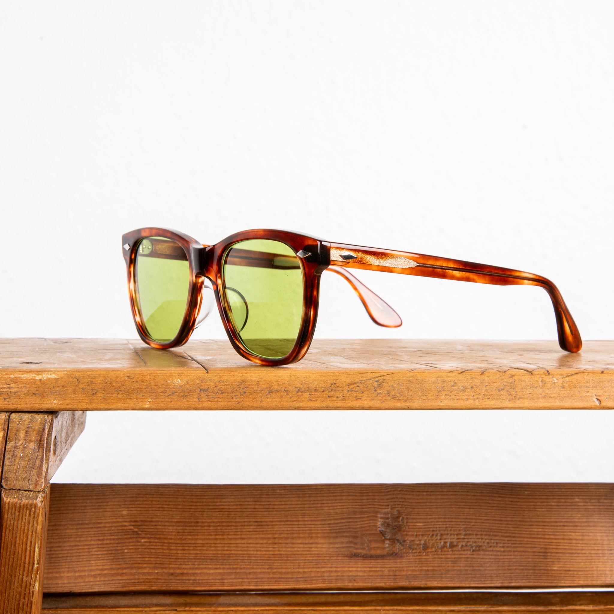 The Real McCoy&#39;s Geyser / Brown Frame Sunglasses Green