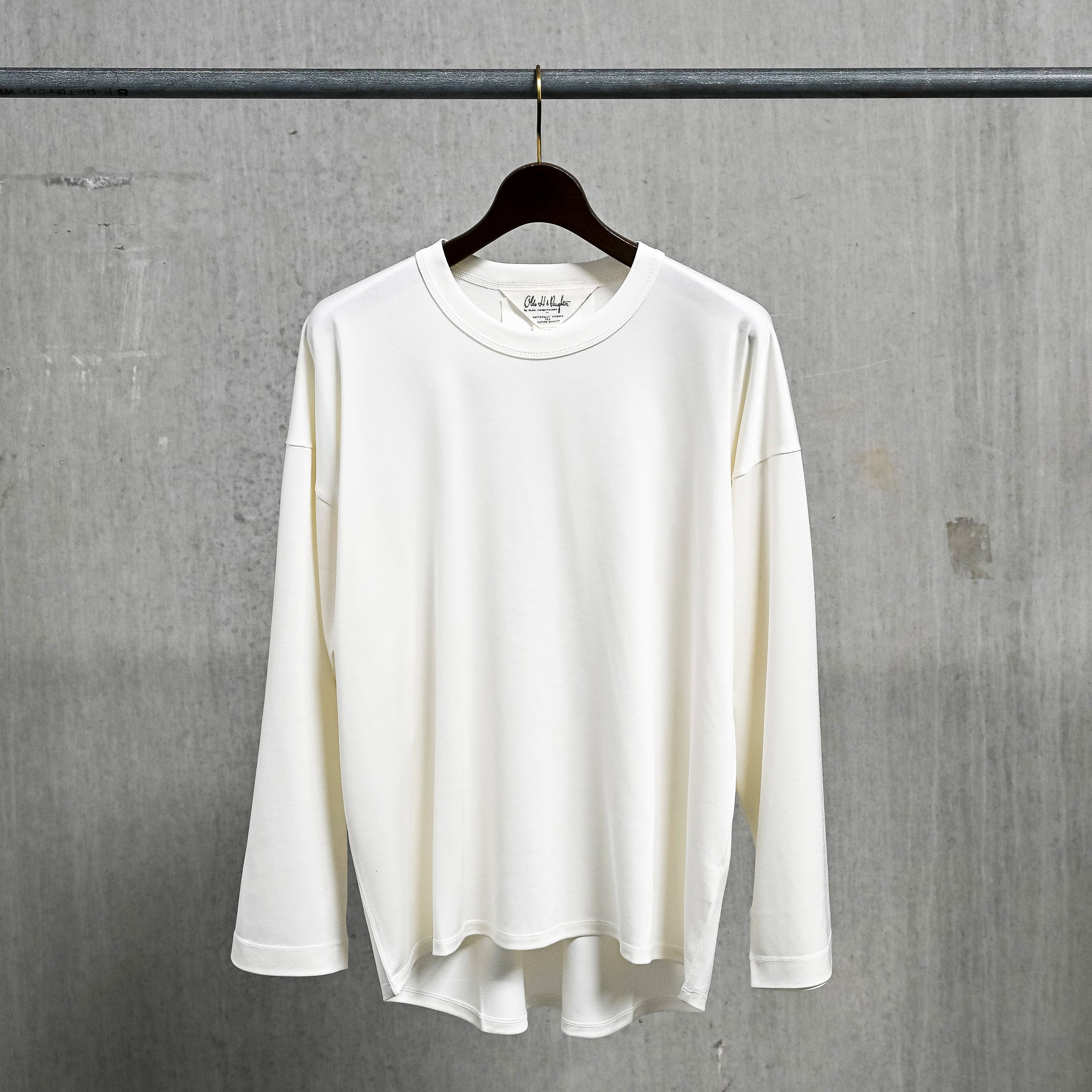 アウトレット専門店 Olde H & Daughter SILK PLAIN CREW NECK 【公式通販】
