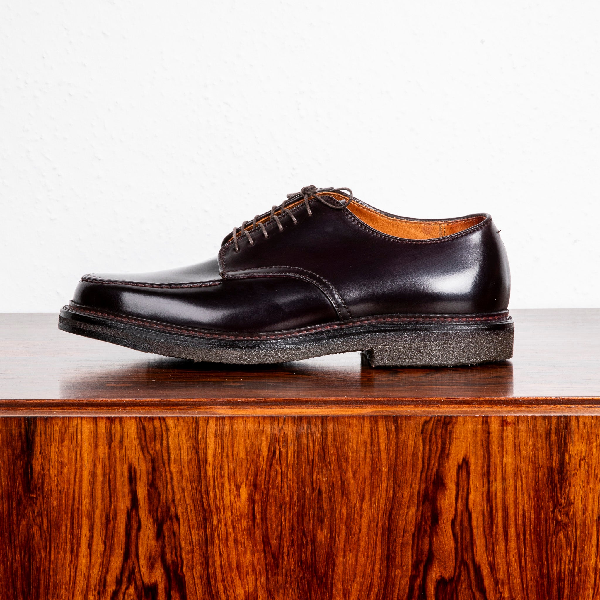 Alden x Frans Boone Classic Moc Toe #8 Cordovan on Crepe Alden x Frans Boone Classic Moc Toe #8 Cordovan on Crepe
