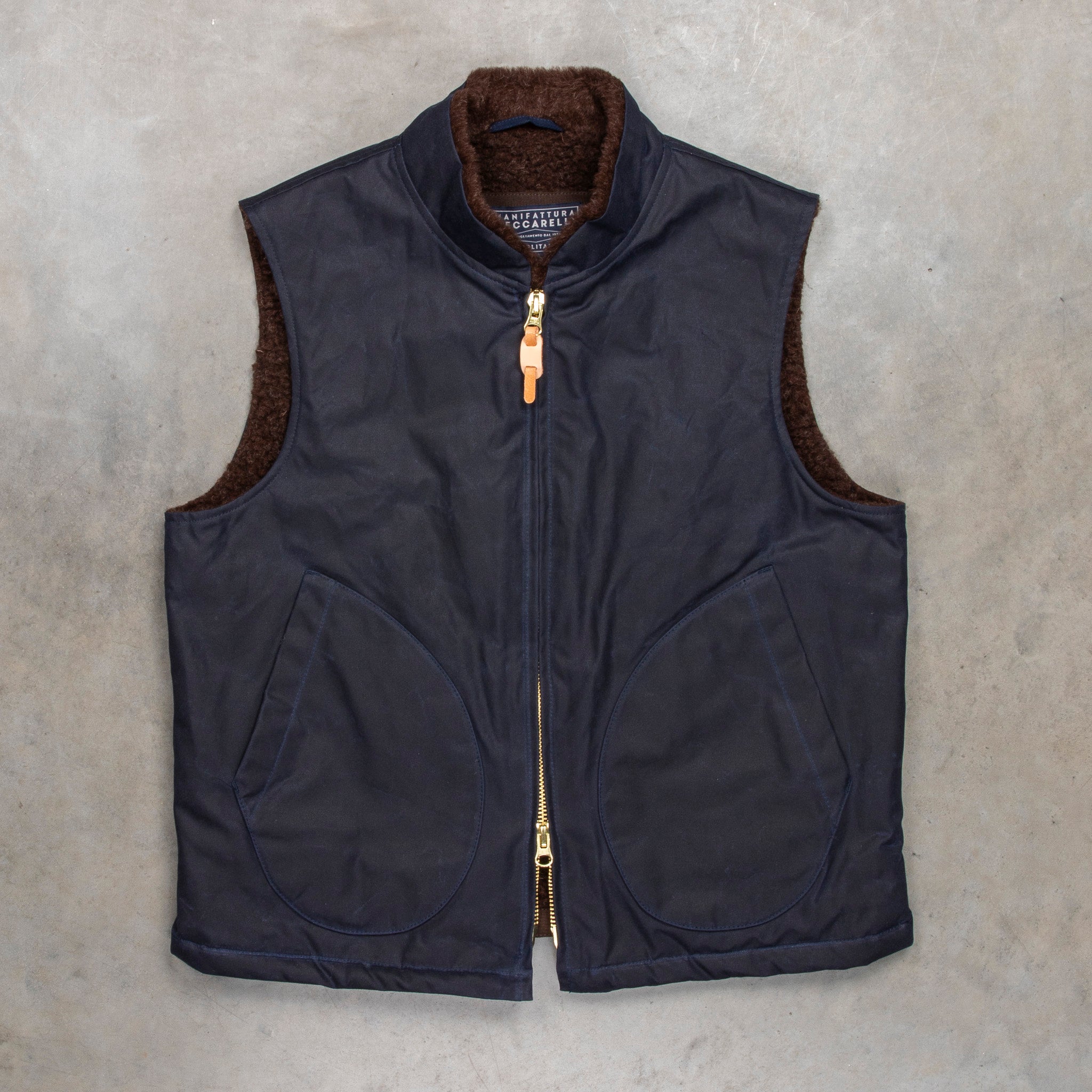 Manifattura Ceccarelli Mountain Vest Navy – Frans Boone Store