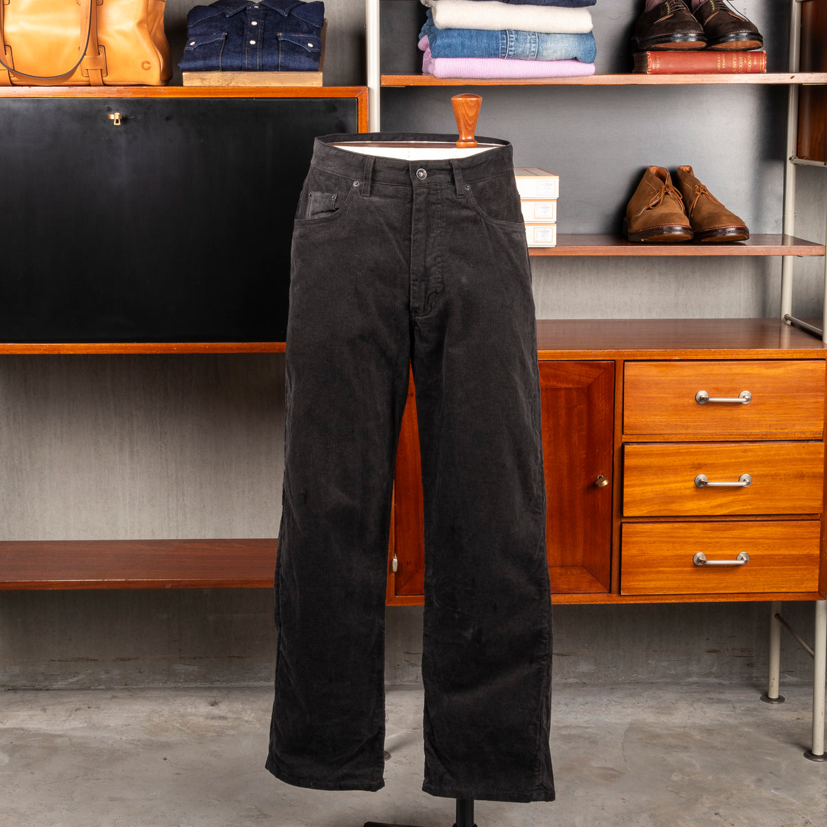 RF-JEANS-CHARCOAL-CORD-