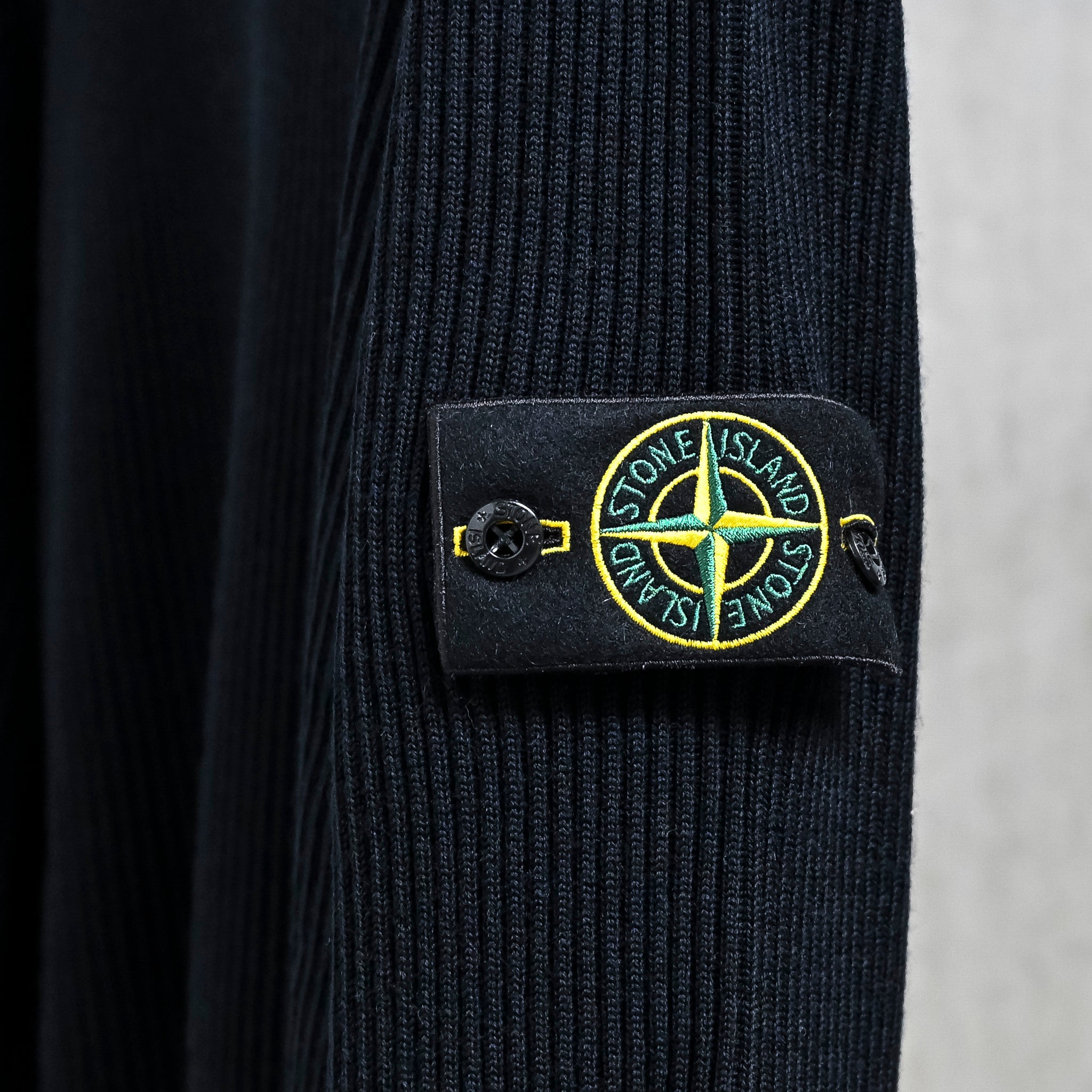 Stone Island Ribbed RWS Wool Knit Crew Neck Navy Blue – Frans 