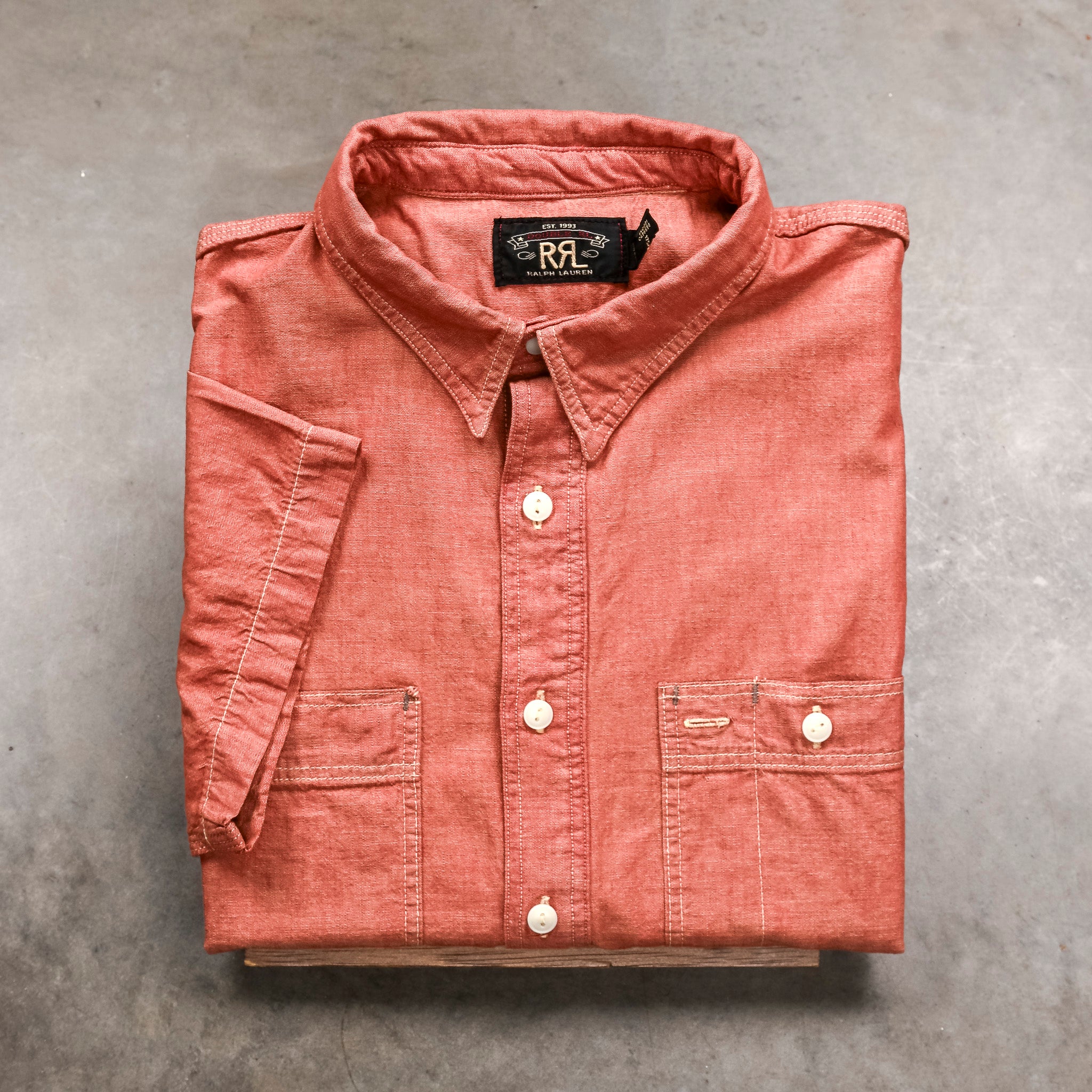 RRL Craftsman Shortsleeve Chambray Workshirt Red – Frans Boone Store