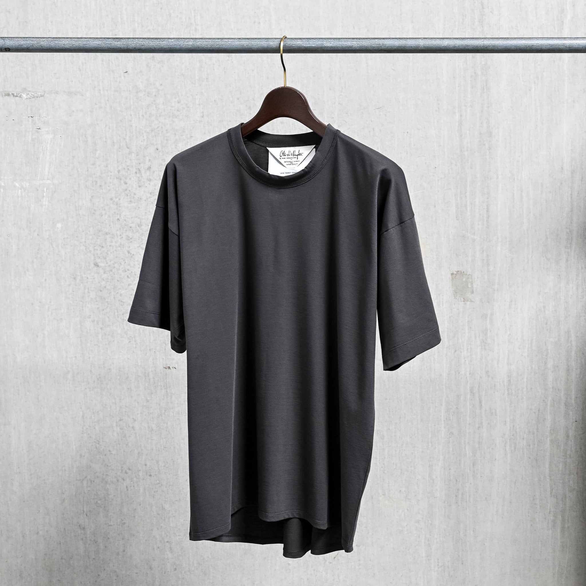 Olde H & Daughter Suvin Cotton Plain Stitch Crew Neck S/S Ink