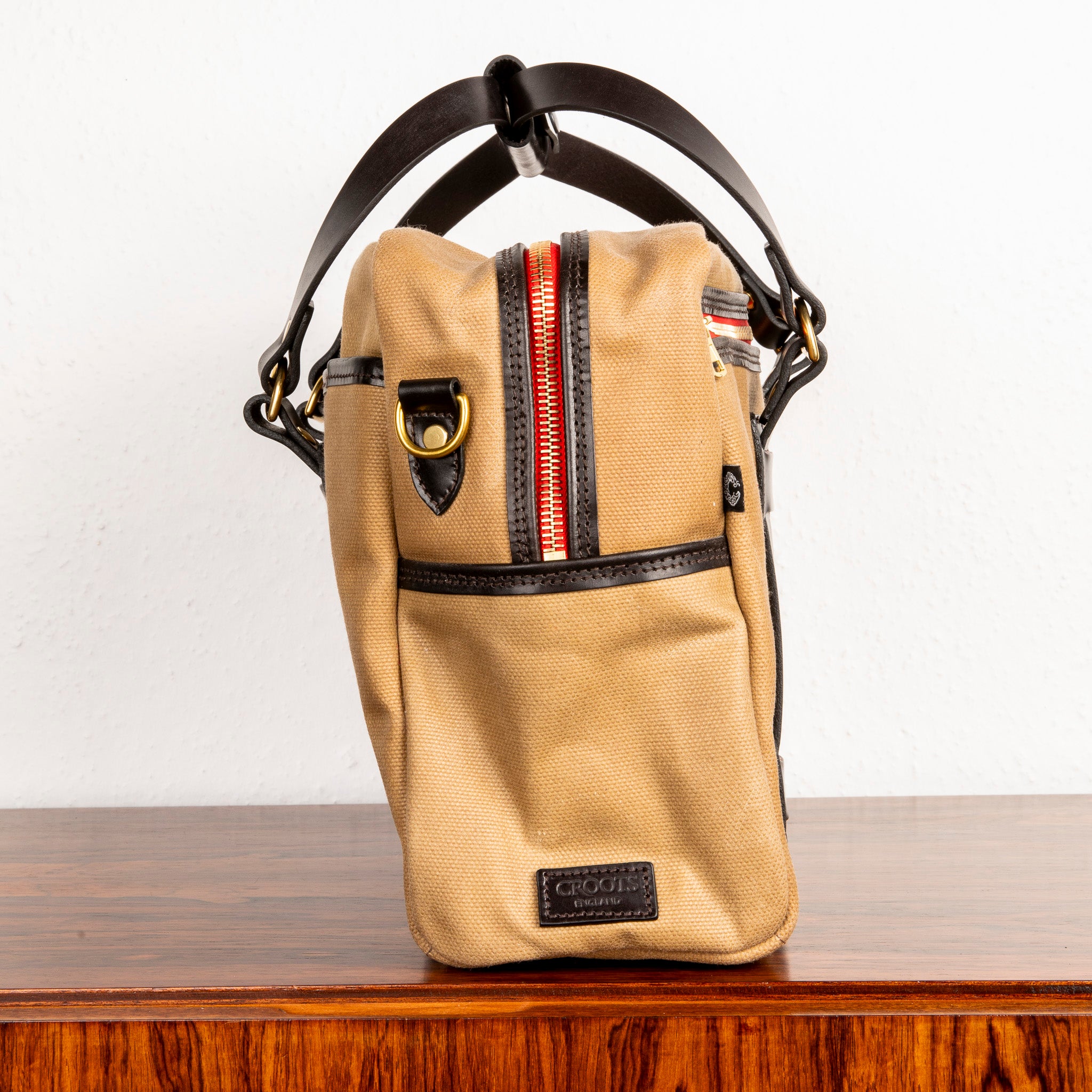 Croots Vintage Canvas Traveller bag Sand – Frans Boone Store