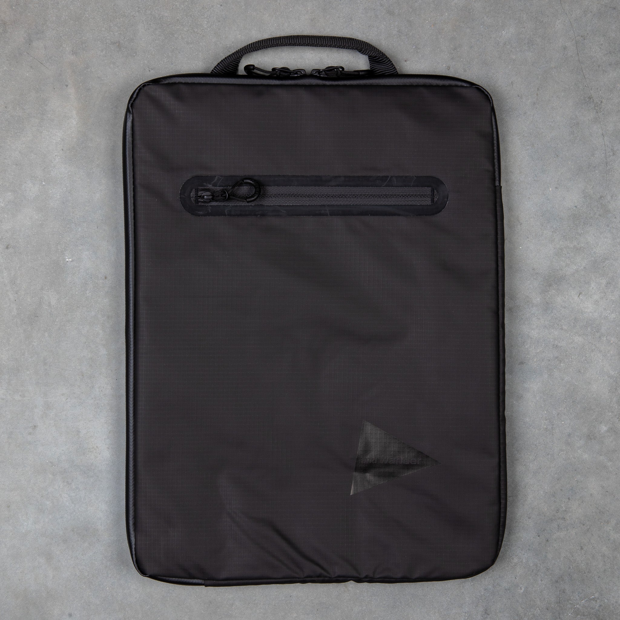 And Wander Coating Rip Laptop Case Black – Frans Boone Store