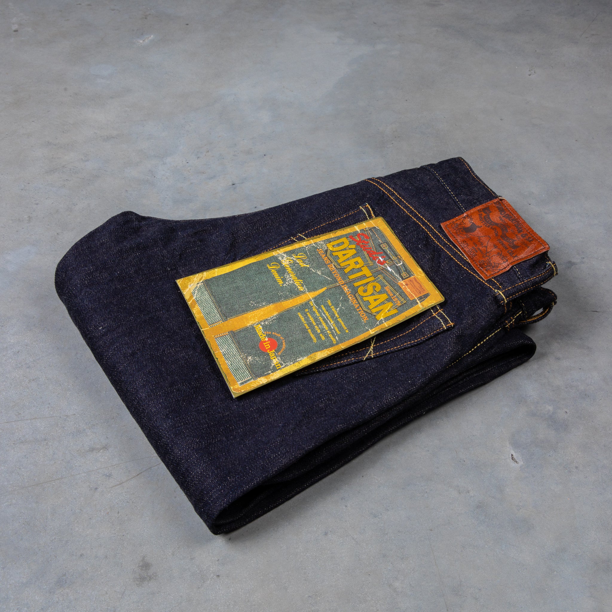 Studio D'Artisan SD 908-G3 Relax Tapered Fit jeans one wash
