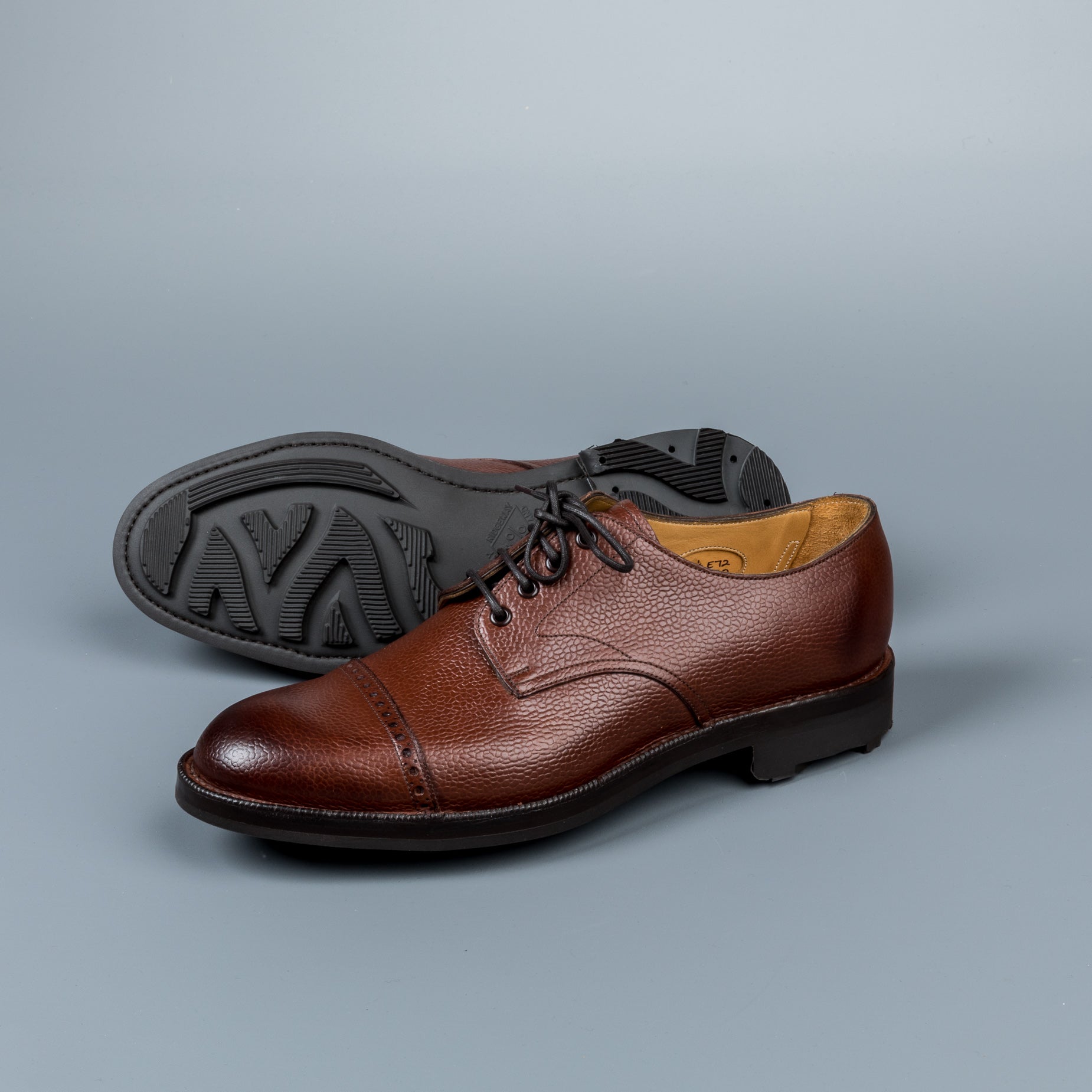 Edward Green Cap Toe EDWARD GREEN Patinated Cap-Toe Oxford Brogue: 42D