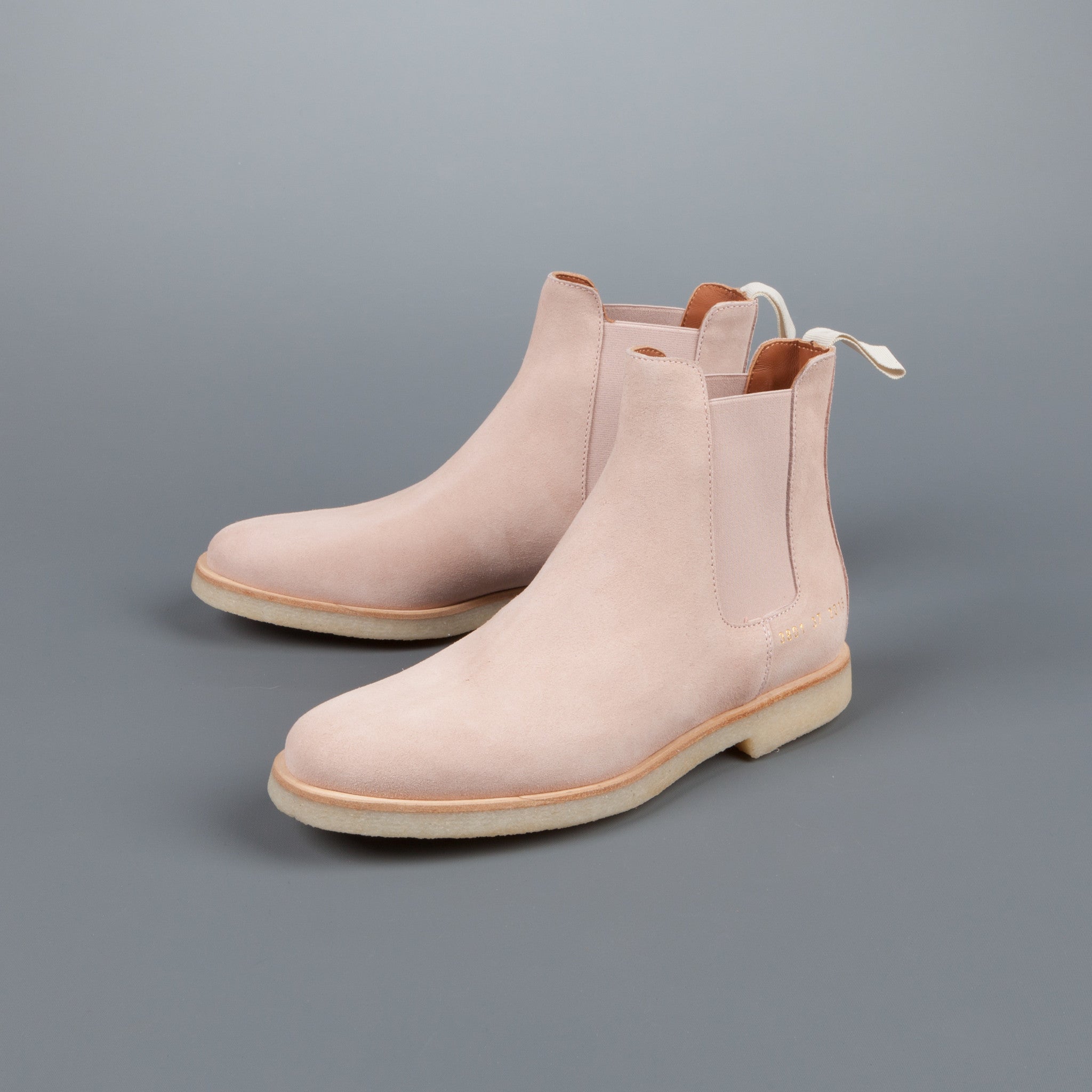 Common Projects Woman by Common Projects Chelsea boot in Blush Suede – Boone Store
