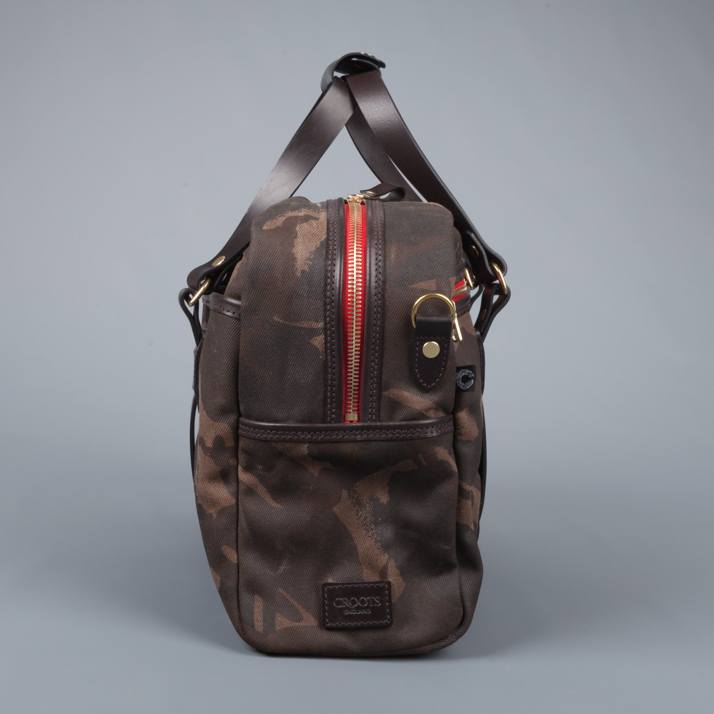 Croots Vintage waxed camo traveller bag – Frans Boone Store Croots Vintage waxed camo traveller bag – Frans Boone Store