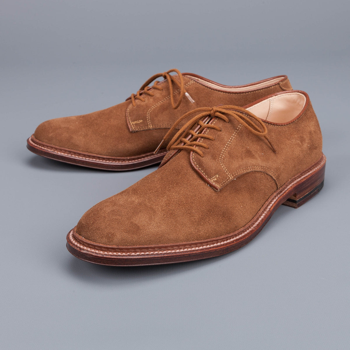 Alden unlined snuff suede plain toe blucher – Frans Boone Store display picture 1