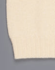 Laurence J. Smith Super soft Seamless Crew Neck Pullover Cream