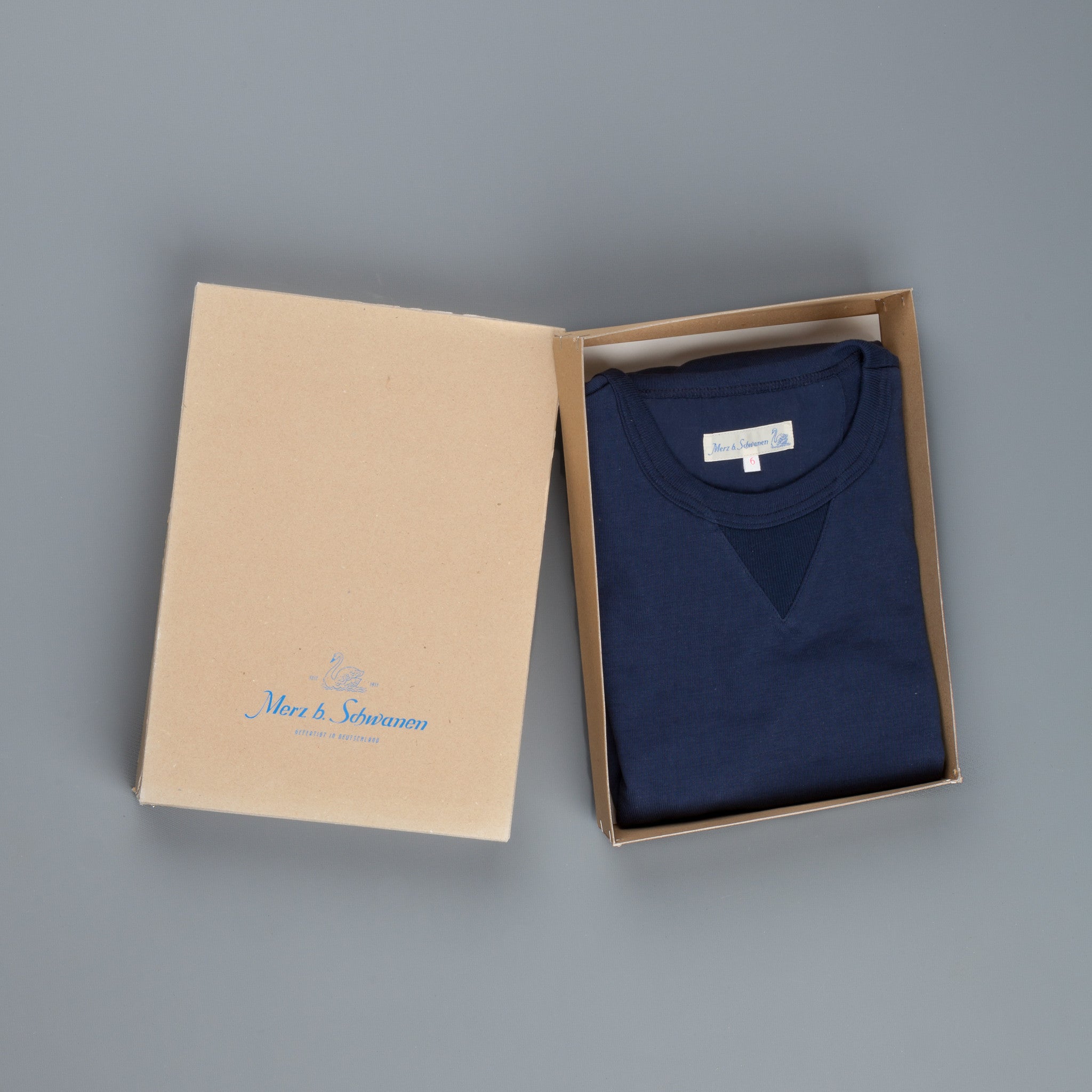 Merz B Schwanen 2S48 strong 2 thread sweat in Ink Blue – Frans 