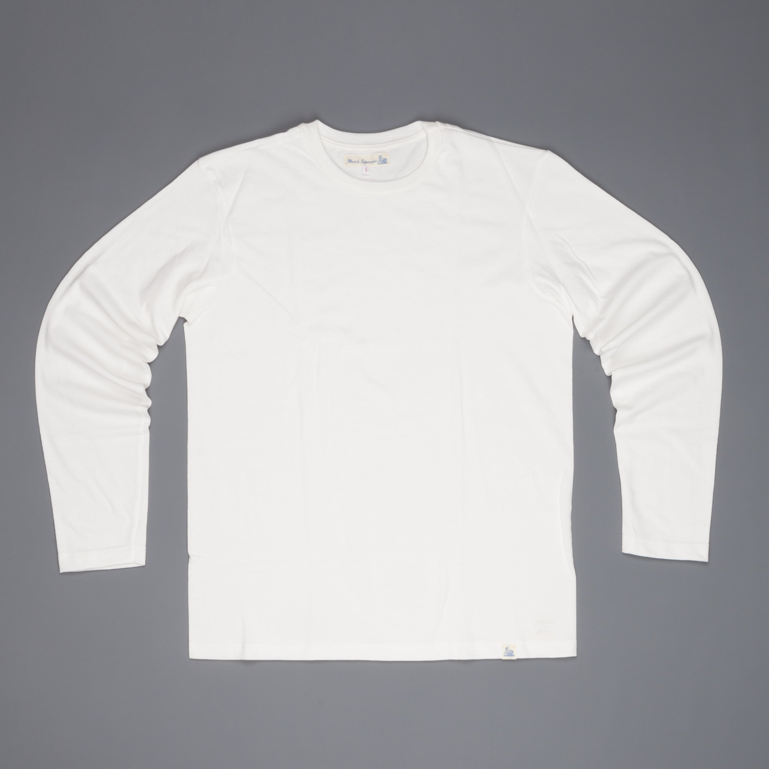 【新品】NAPTIME プリントBIGT- SHIRTS-WHITE Mサイズ NAPTIME プリントBIGT- SHIRTS-WHITE Mサイズ ミュージシャン