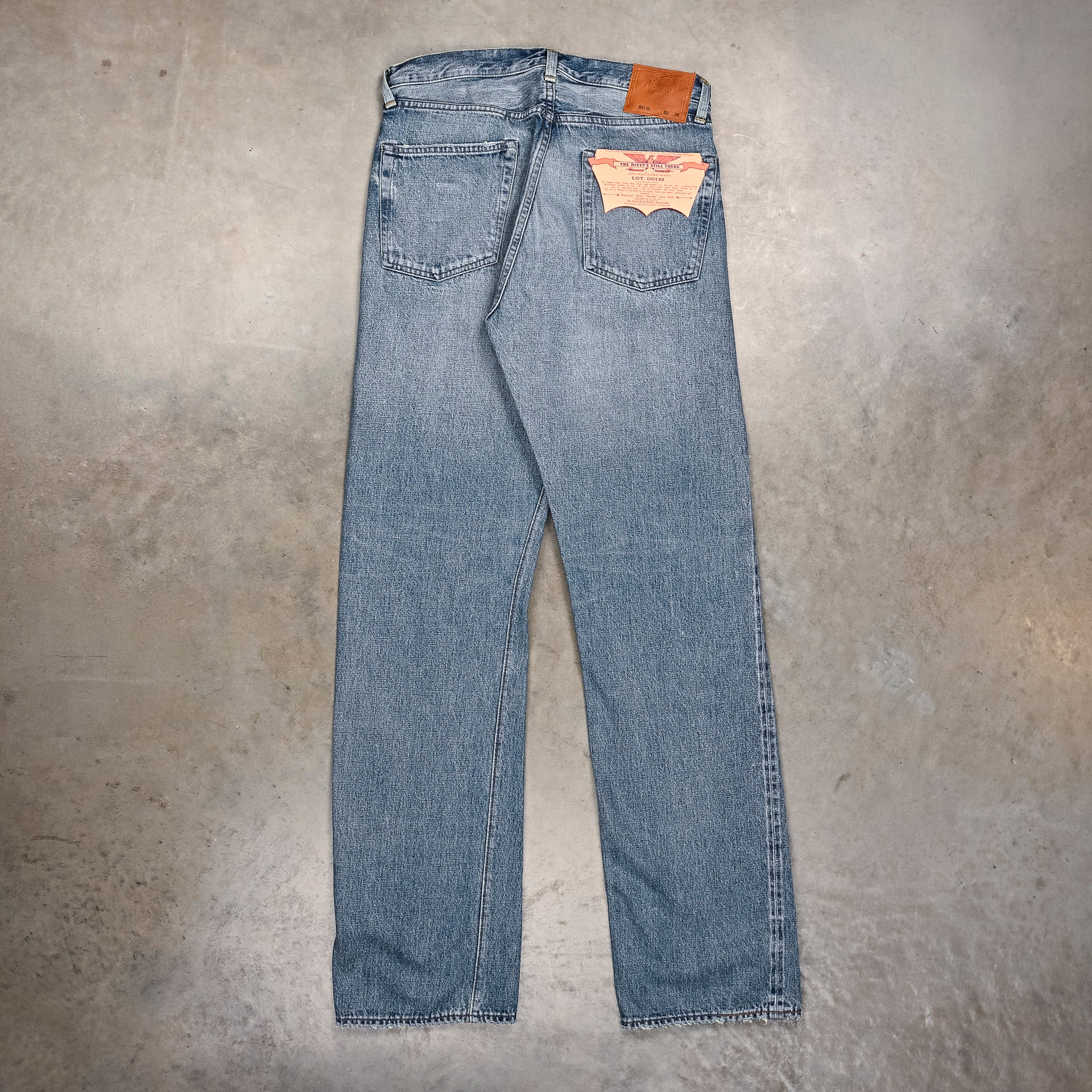 The Real McCoy's Lot. 001XX Light Wash – Frans Boone Store