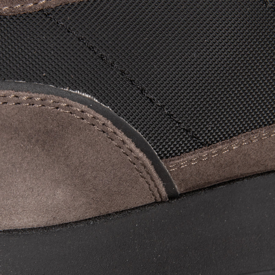 Common Projects Track Technical Black