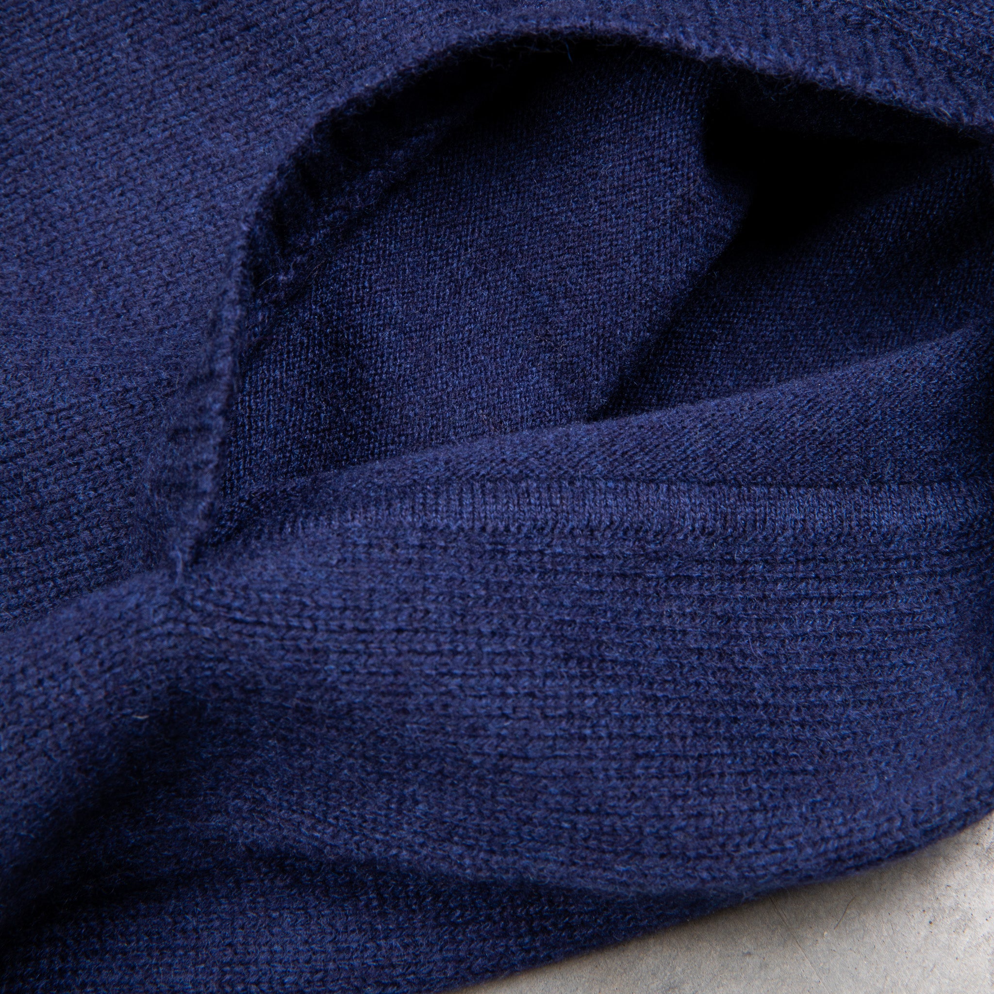 Drumohr Cashmere Lupo Full Zip Navy Americana
