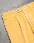 Rota Pantaloni High Rise Regular Fit 8-Wale Corduroy Giallo Toscano