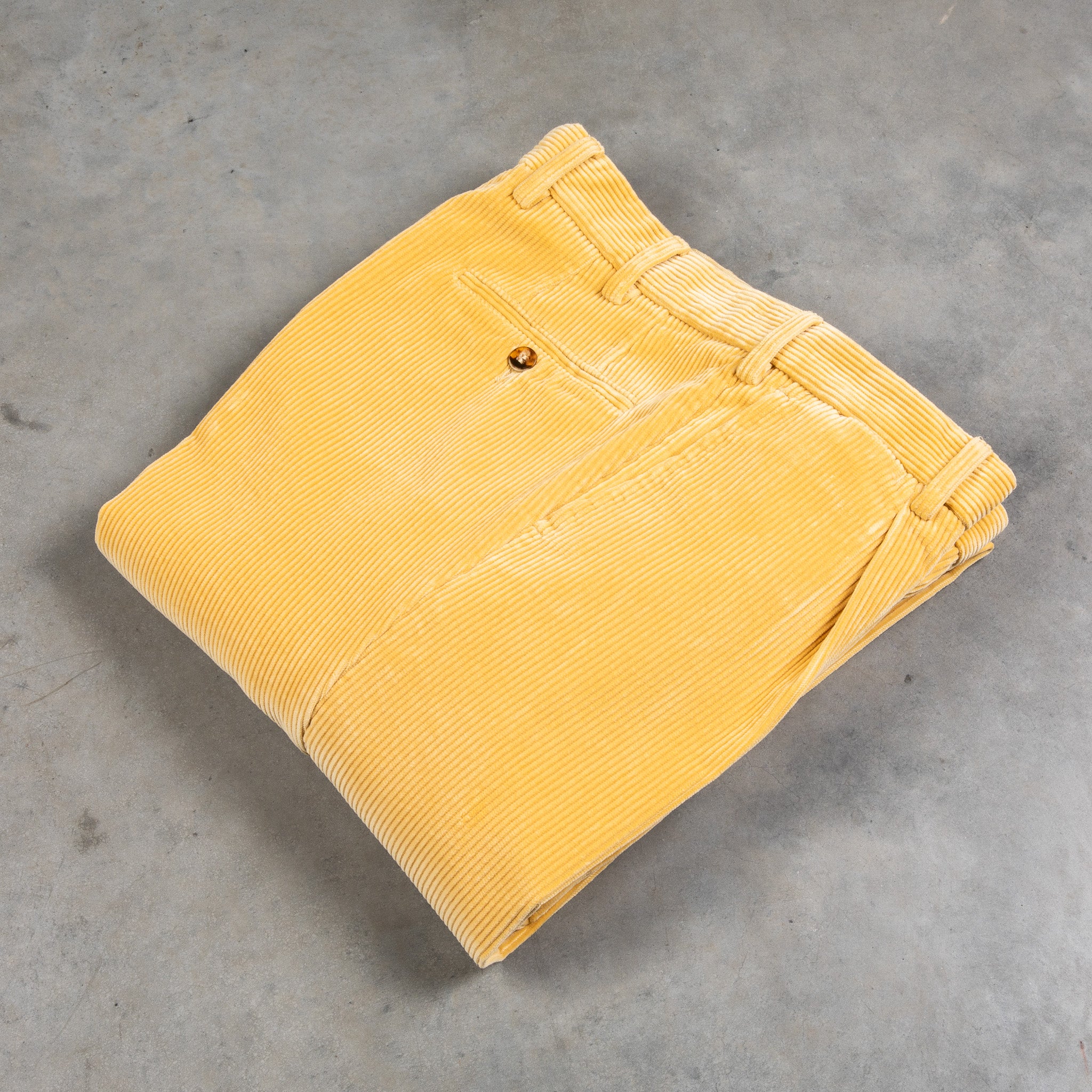 Rota Pantaloni High Rise Regular Fit 8-Wale Corduroy Giallo Toscano