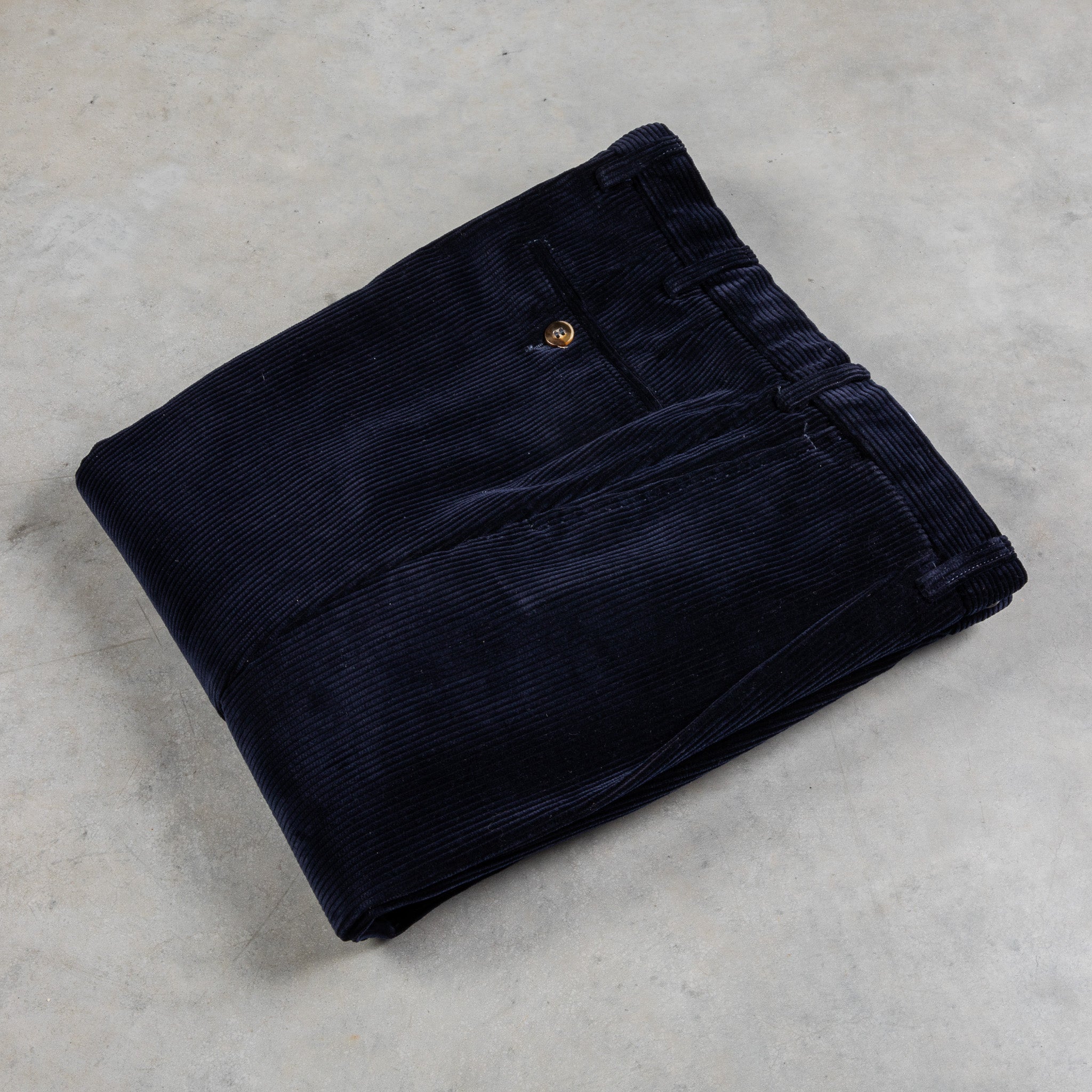 Rota Pantaloni High Rise Regular Fit 8-Wale Corduroy Blu Notte