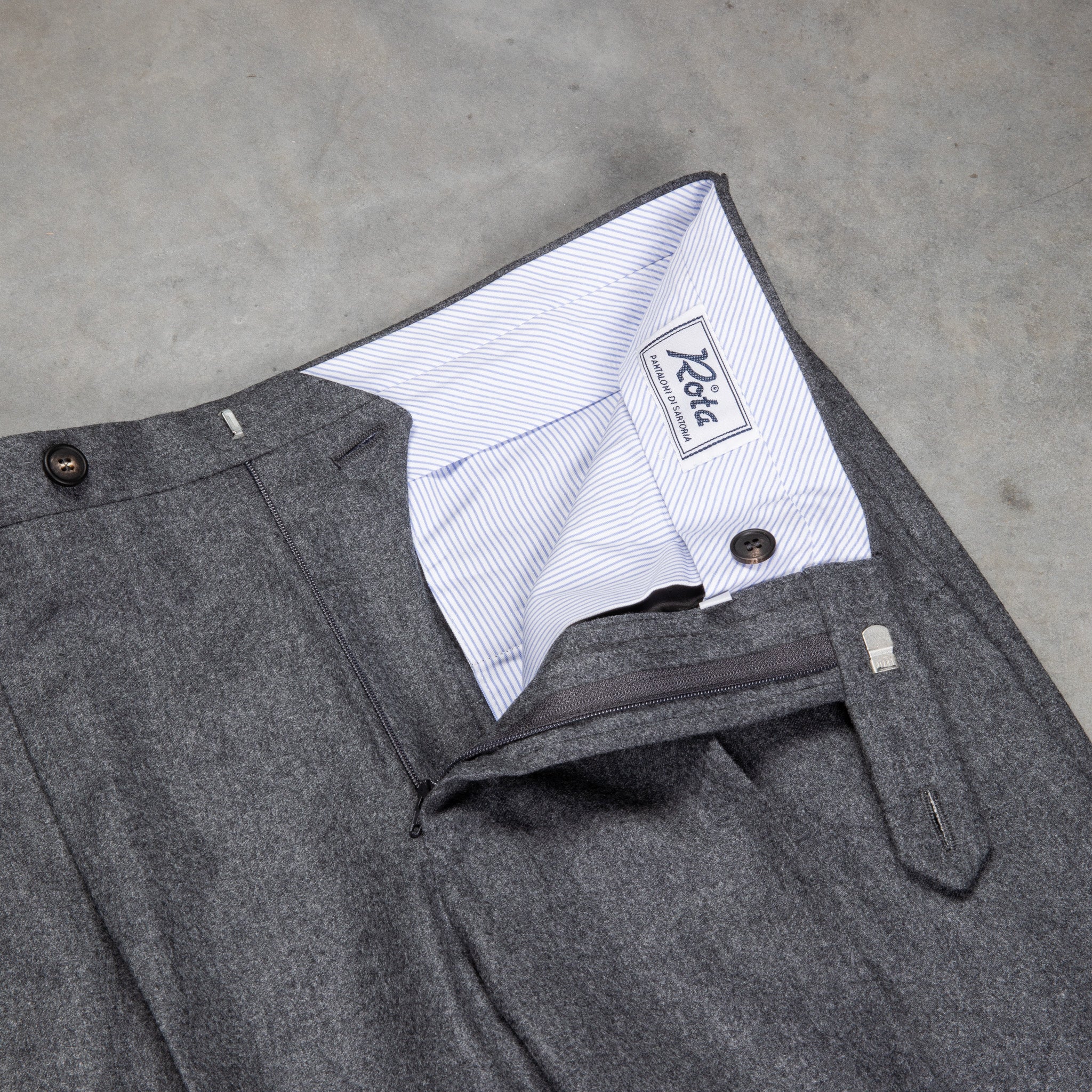 Rota Pantaloni High Rise Regular Fit Lightweight Flannel Grigio Scuro