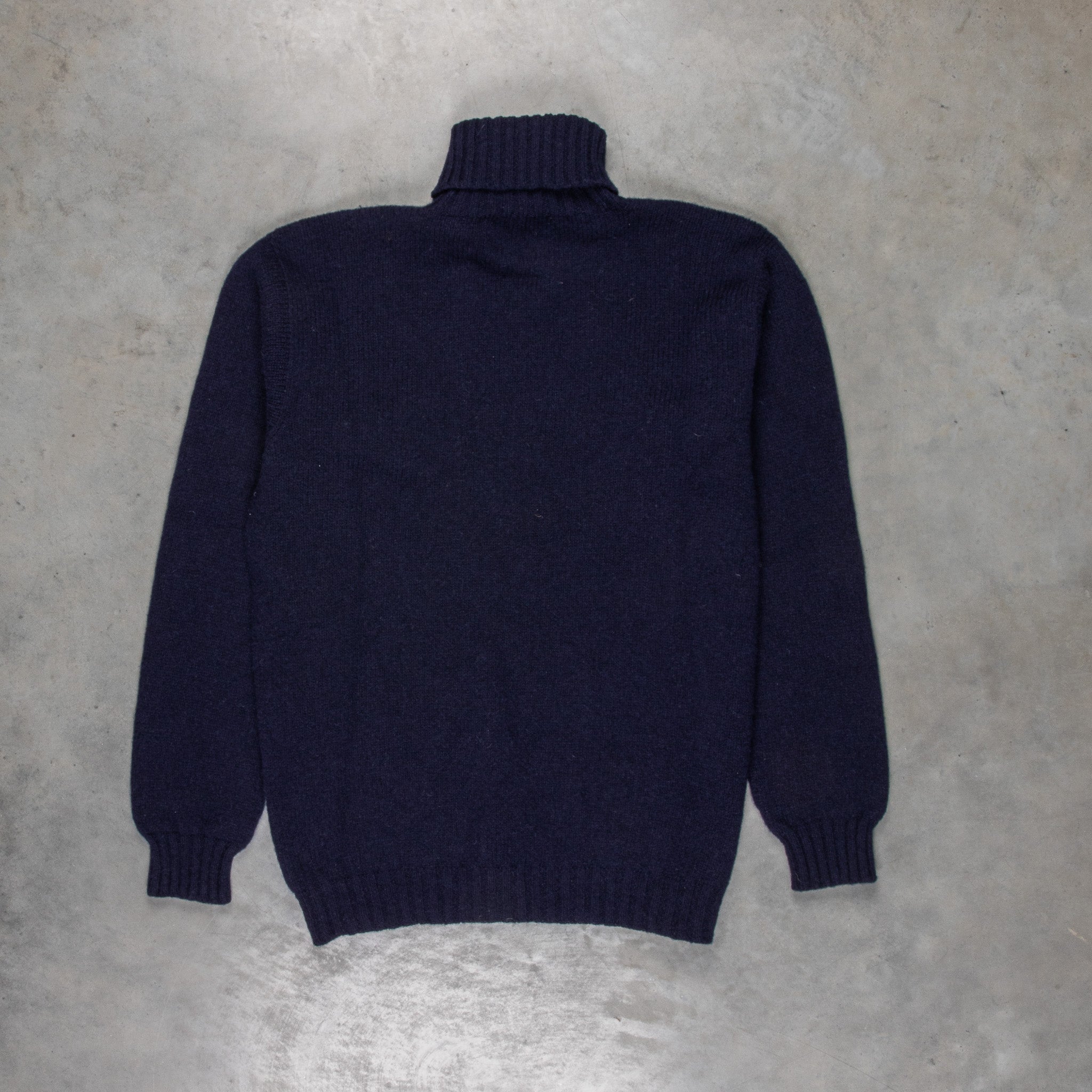 Laurence J. Smith Super Soft Seamless Roll Neck Pullover New Navy