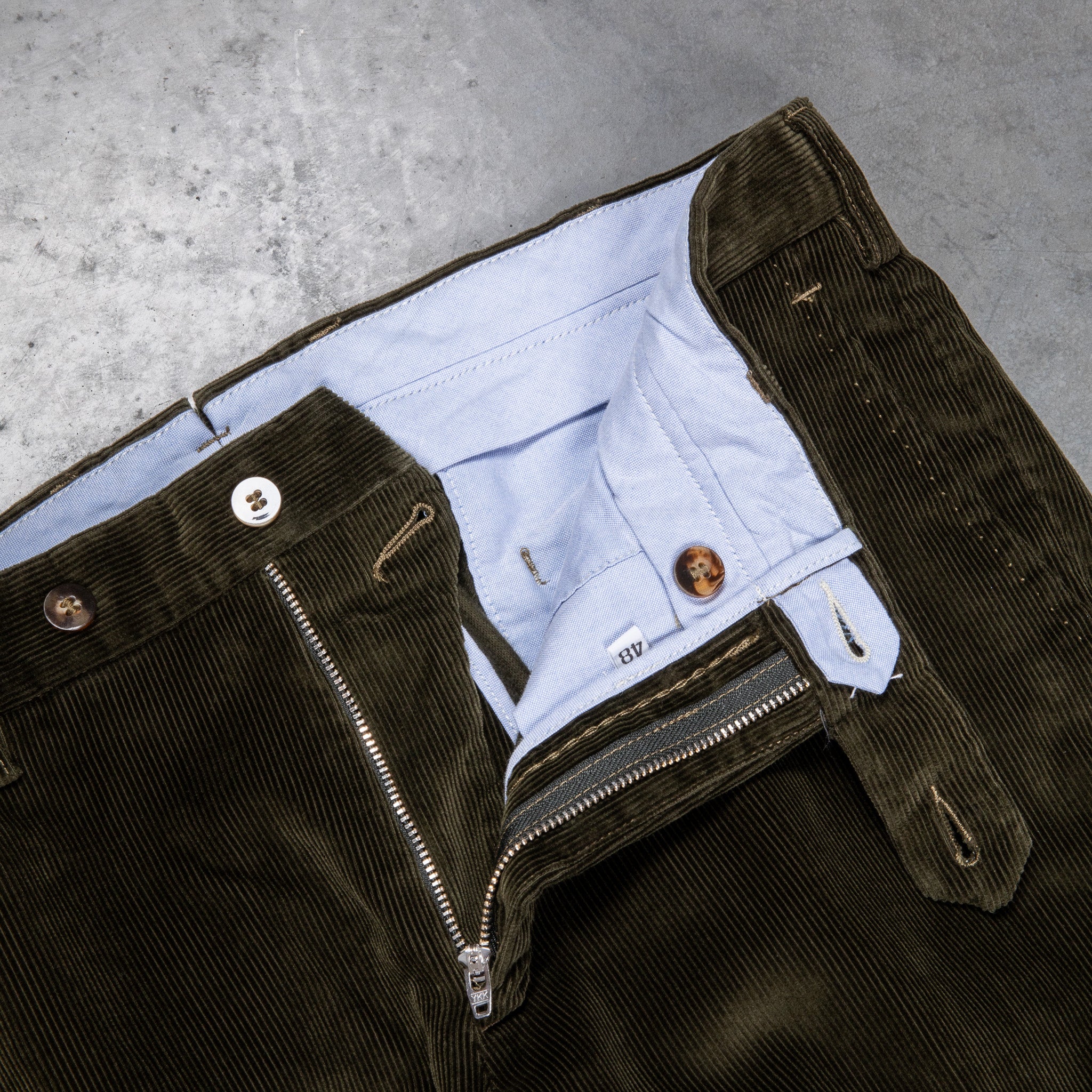 Rota Sport Medium Rise Slim Fit Corduroy Oliva Scuro – Frans Boone