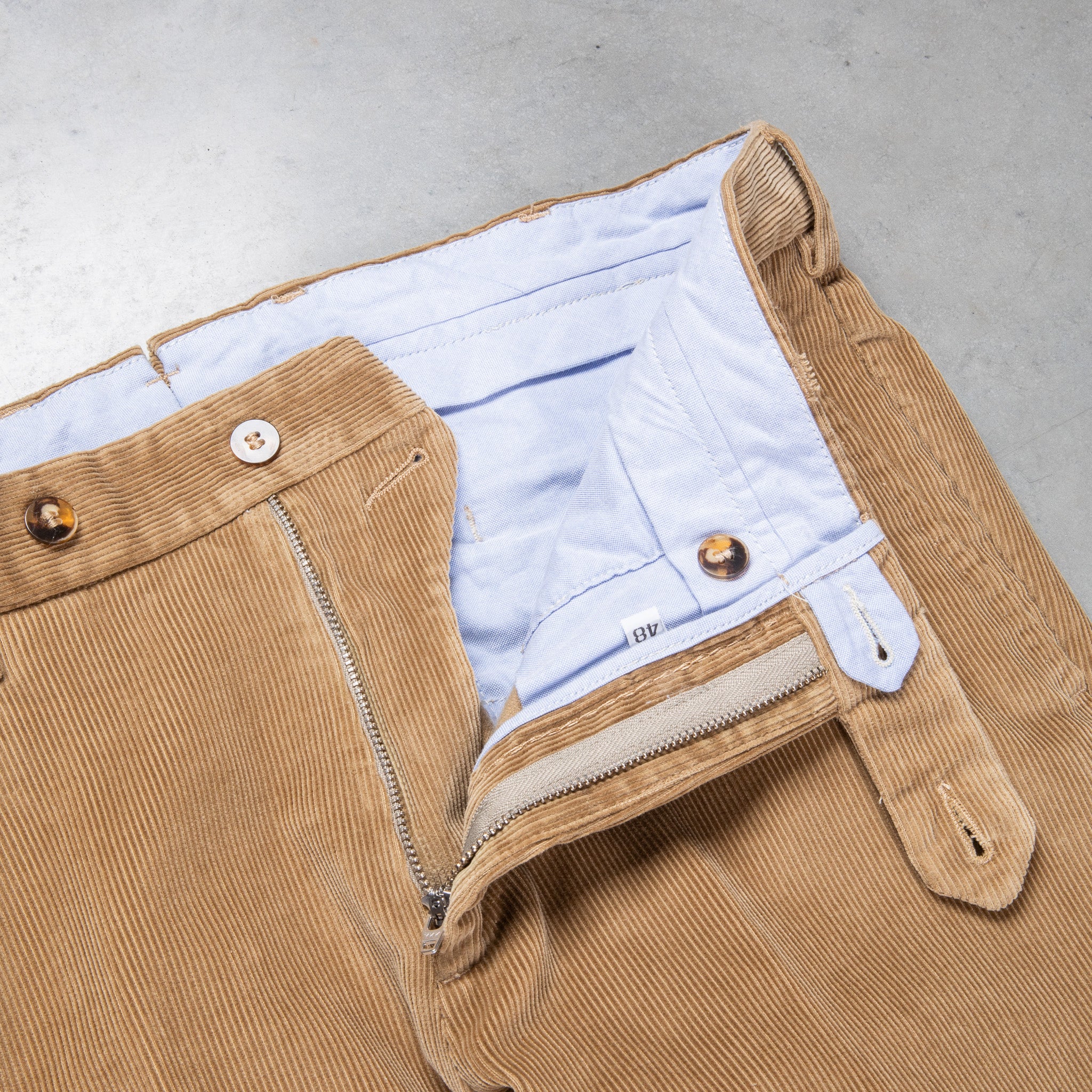 Rota Sport Medium Rise Slim Fit Corduroy Beige Medio – Frans Boone Rota Sport Medium Rise Slim Fit Corduroy Beige Medio – Frans Boone
