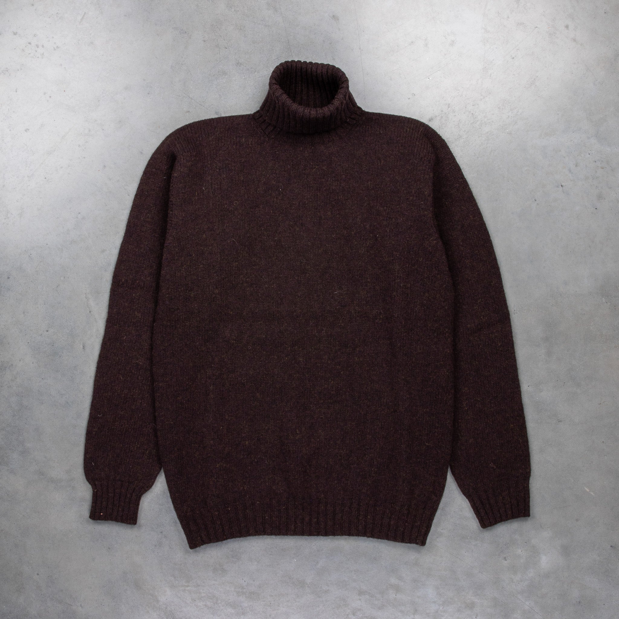 Laurence J. Smith Super Soft Seamless Roll Neck Pullover Truffle