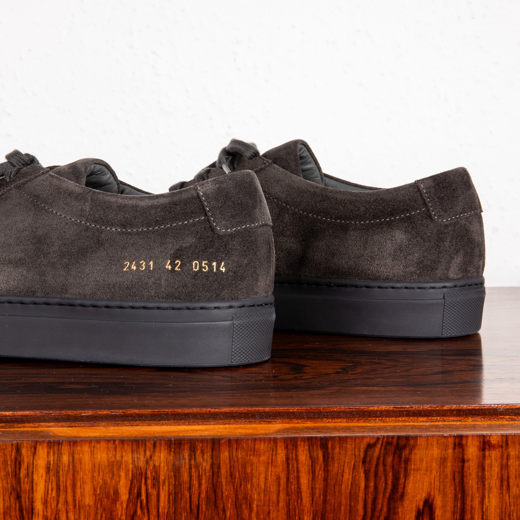 Common projects dark grey suede 2025