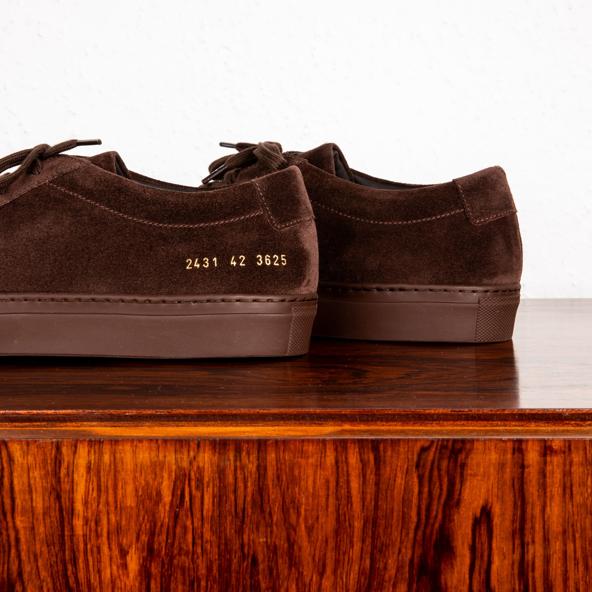 Common Projects Original Achilles in Suede Moka