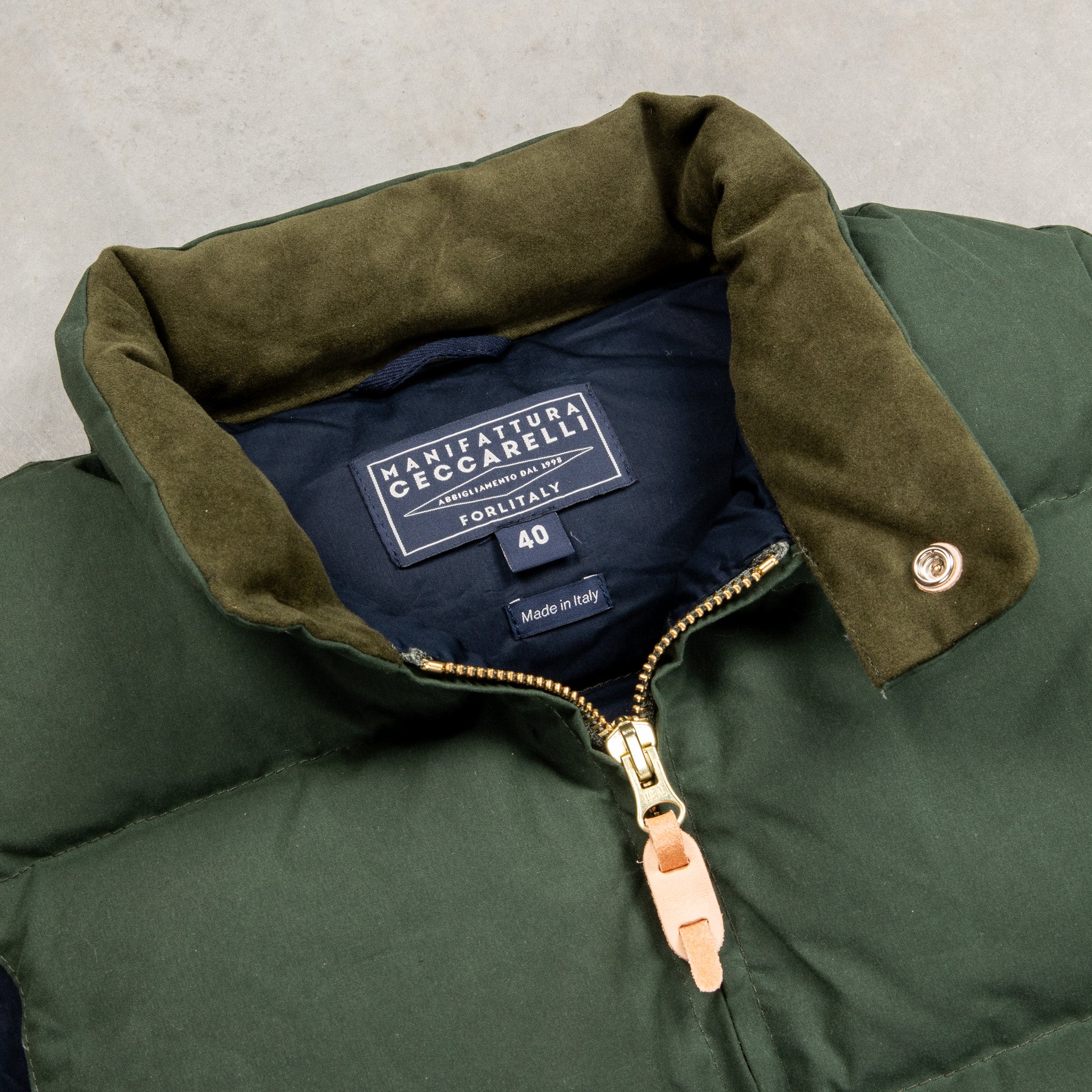 ジャケット・アウター MANIFATTURA CECCARELLI/GOOSEDOWNVEST 42 MANIFATTURA CECCARELLI/GOOSEDOWNVEST 42