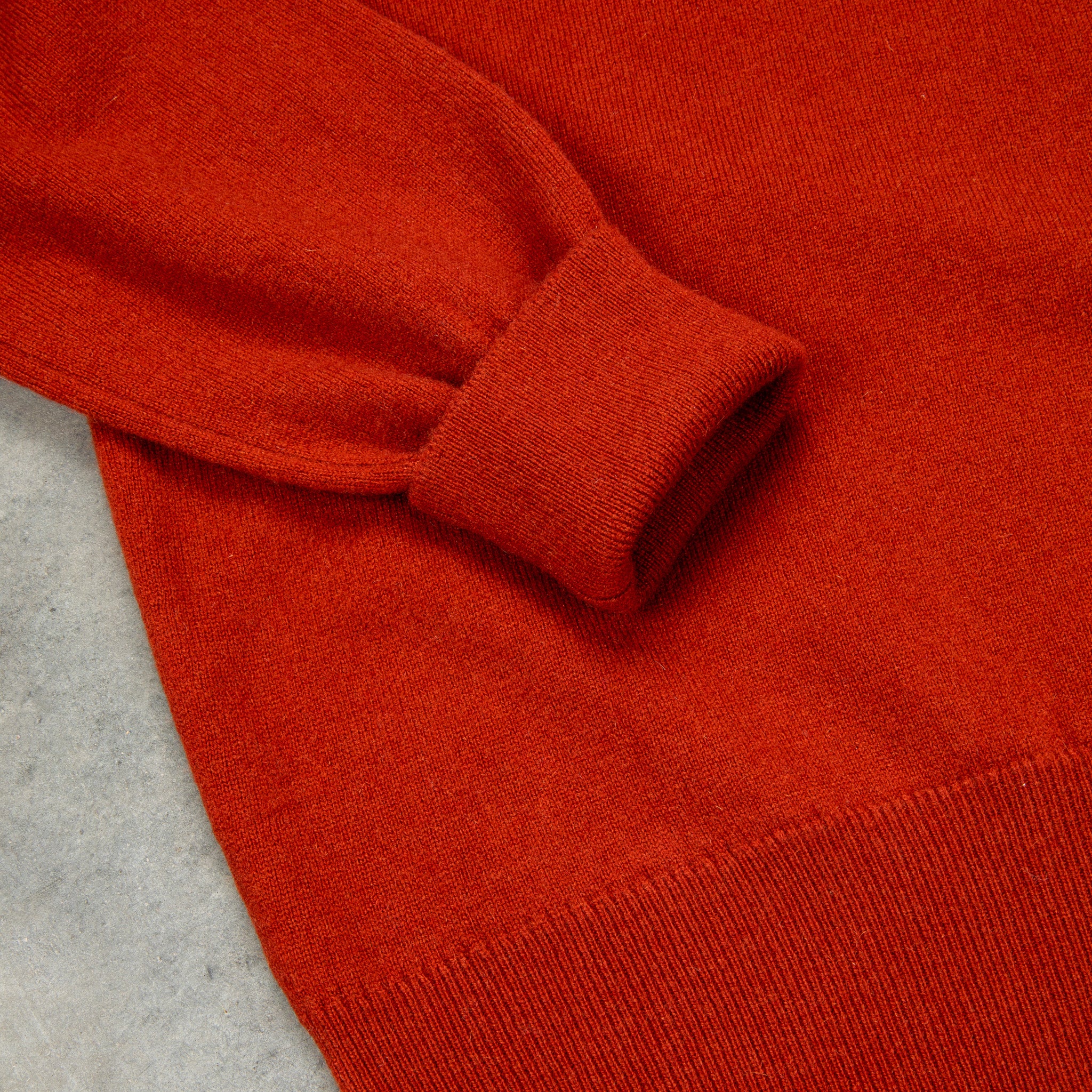 William Lockie Oxton Cashmere Crew Neck Harissa