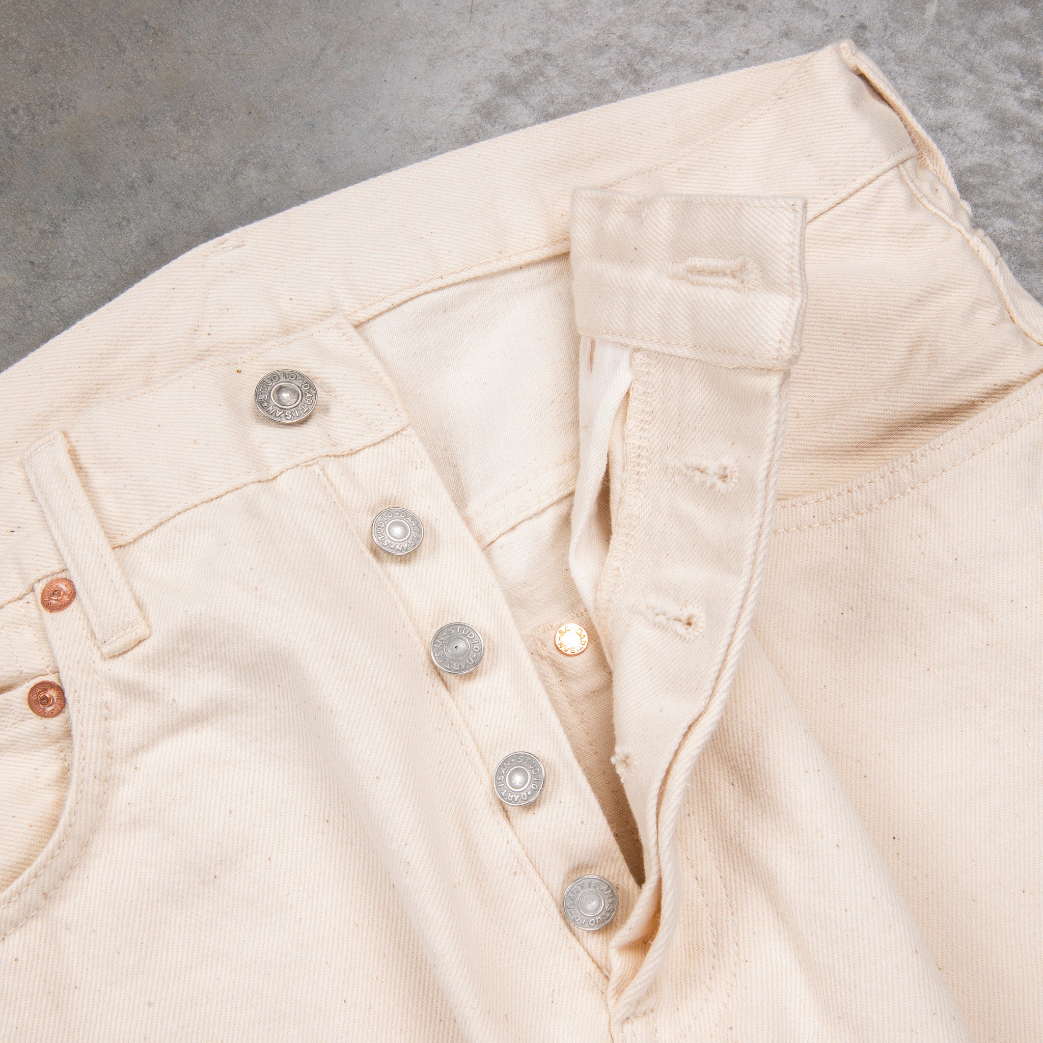 Studio D&#39;Artisan FB-909 High Rise Tapered 14 Oz Denim Ivory