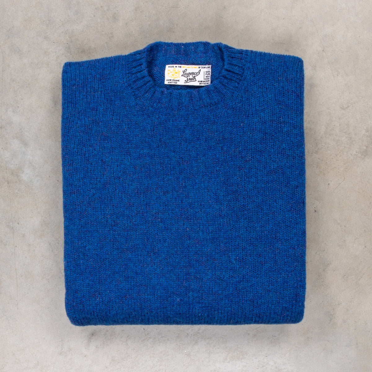 Laurence J. Smith Super soft Seamless Crew Neck Pullover Ocean 
