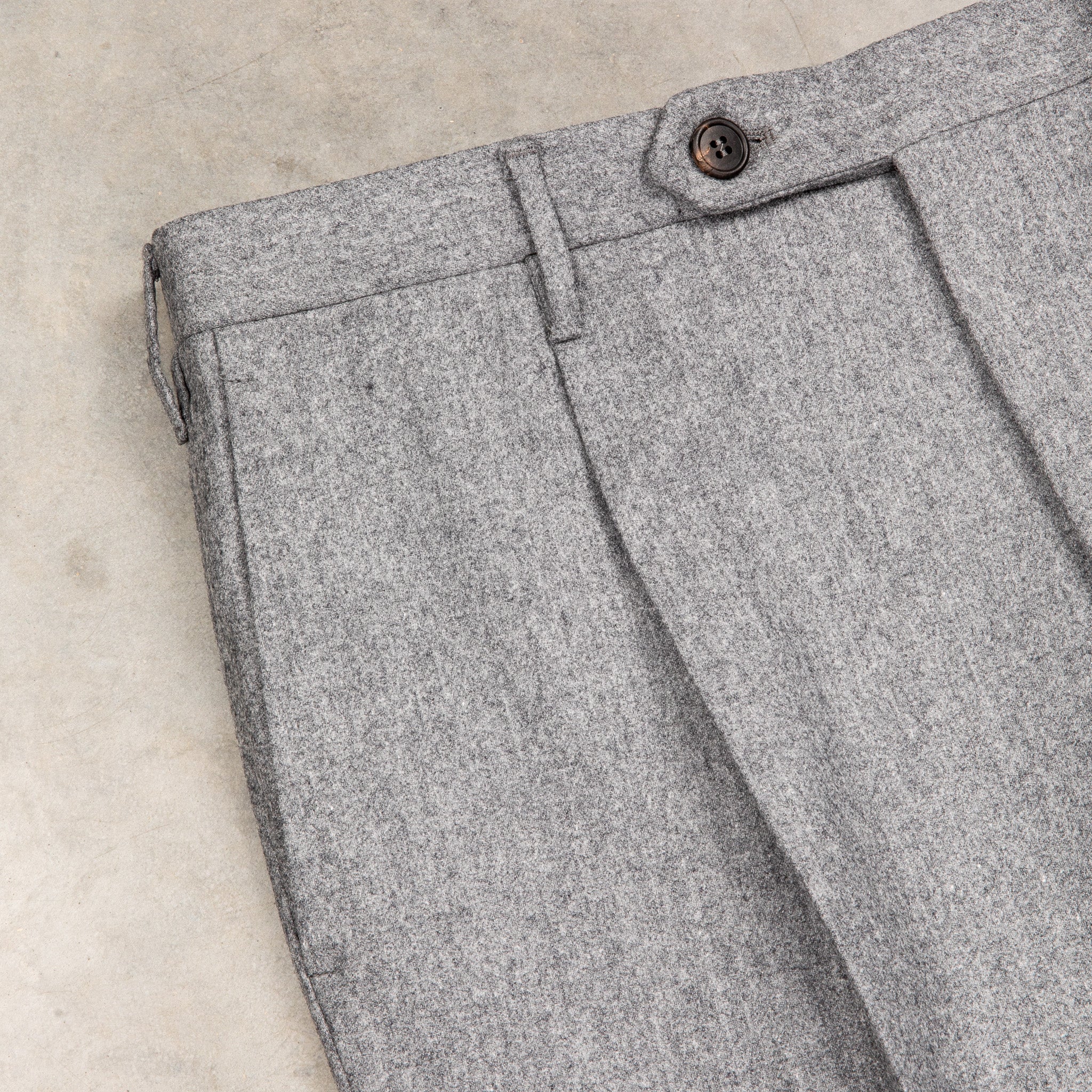Rota Regular Fit High Rise Pants Lightweight Flannel Grigio Chiaro