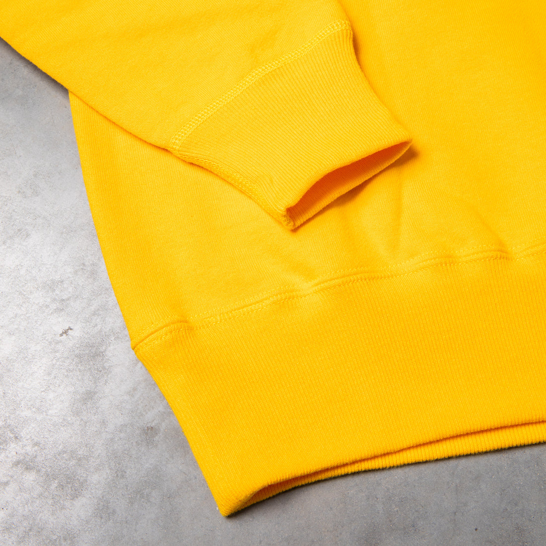 The Real McCoy's Loopwheel Raglan Sleeve 9 Oz Sweatshirt Yellow