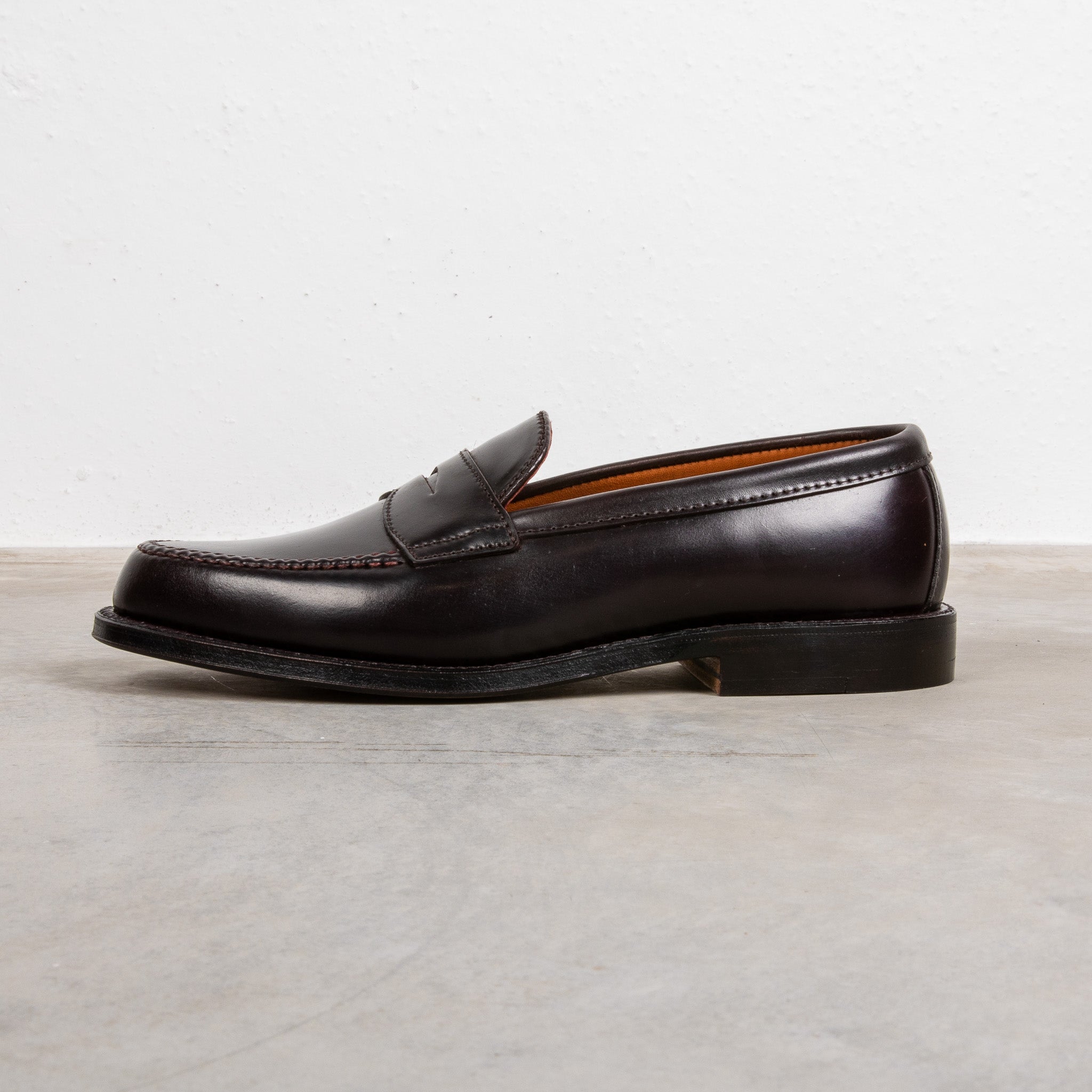 Alden #8 Cordovan Loafer 