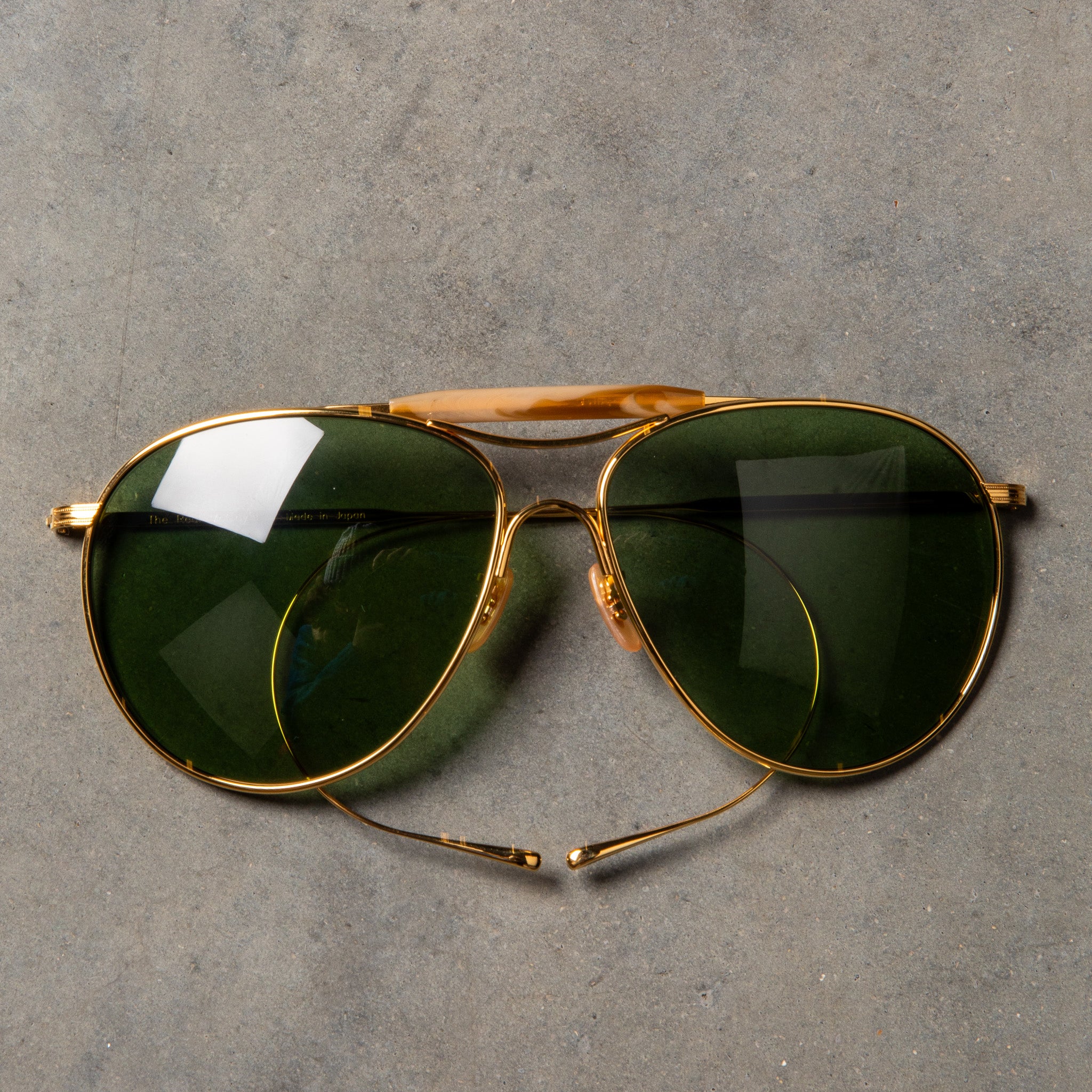 The Real McCoy&#39;s Aviator Flying Sunglasses Gold