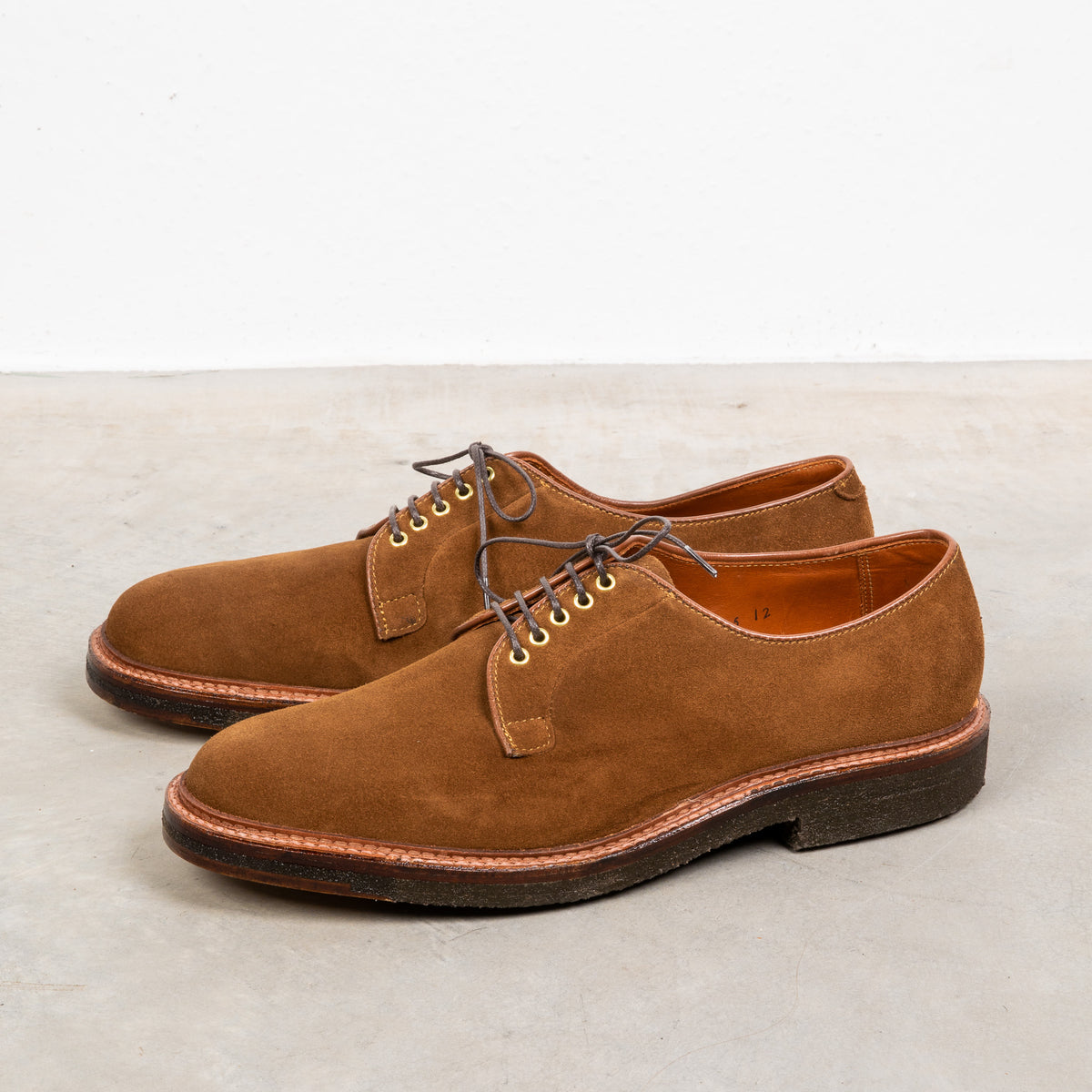 Alden Plain Toe Blucher Snuff Suede 9D Brand New Alden unlined snuff suede plain toe blucher – Frans Boone Store main image 2